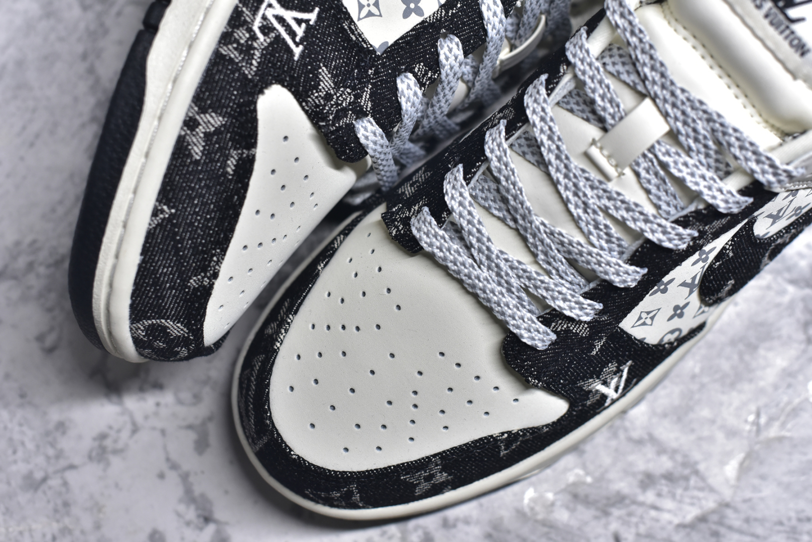 图片[8]-#NK Dunk Low 定制配色 JH8310-946 大厂出品 极力推荐 原装头层材料 独家版型蒸餾加工帶來的是更好的视觉和脚感体验大厂纯原品质出货 清洁度 电绣工艺 皮料切割干净无任何毛边 细节完美 尺码：36 36.5 37.5 38 38.5 39 40 40.5 41 42 42.5 43 44 44.5 45 46 47.5-选品中心