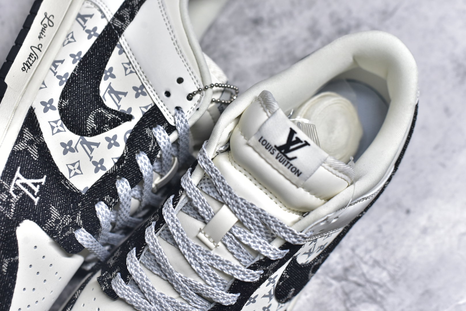 图片[9]-#NK Dunk Low 定制配色 JH8310-946 大厂出品 极力推荐 原装头层材料 独家版型蒸餾加工帶來的是更好的视觉和脚感体验大厂纯原品质出货 清洁度 电绣工艺 皮料切割干净无任何毛边 细节完美 尺码：36 36.5 37.5 38 38.5 39 40 40.5 41 42 42.5 43 44 44.5 45 46 47.5-选品中心