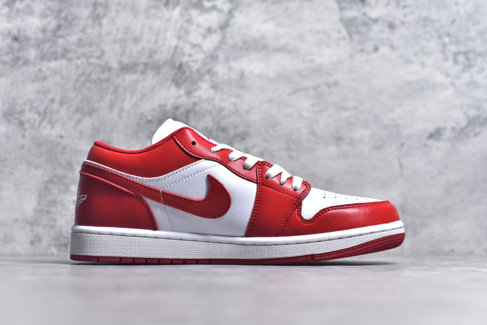 图片[3]-#Air Jordan 1 Low AJ1 乔1 白红配色 低帮文化休闲板鞋 货号： 553558-166 c9 尺码：36 36.5 37.5 38 38.5 39 40 40.5 41 42 42.5 43 44 44.5 45 46-选品中心