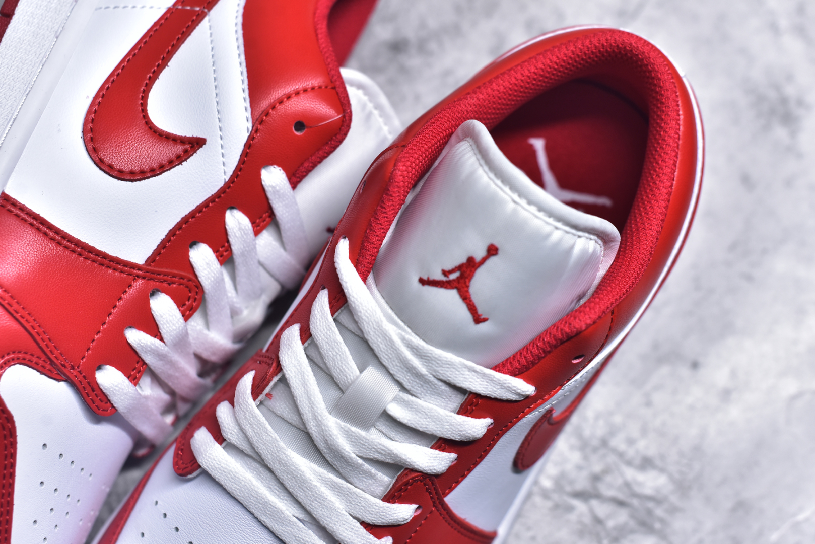 图片[9]-#Air Jordan 1 Low AJ1 乔1 白红配色 低帮文化休闲板鞋 货号： 553558-166 c9 尺码：36 36.5 37.5 38 38.5 39 40 40.5 41 42 42.5 43 44 44.5 45 46-选品中心