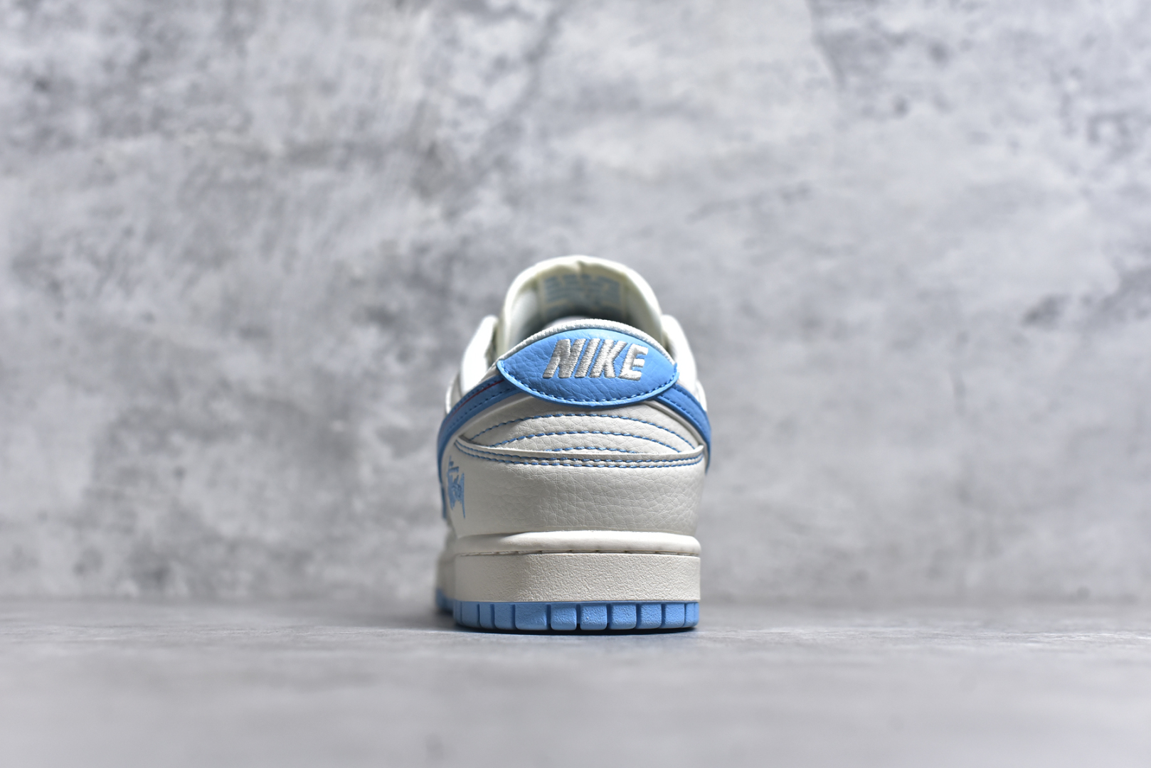图片[5]-#Nike SB Dunk Low 斯图西联名 双拼蓝线 周年高端定制 低帮休闲板鞋 XS6089-534 #定制鞋盒 大厂纯原品质出货 超高清洁度 皮料切割干净无任何毛边 细节完美 尺码：36 36.5 37.5 38 38.5 39 40 40.5 41 42 42.5 43 44 44.5 45 9.E5-选品中心