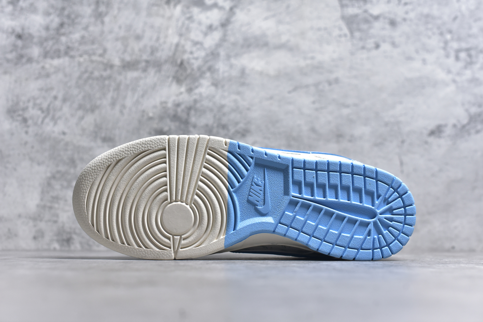 图片[6]-#Nike SB Dunk Low 斯图西联名 双拼蓝线 周年高端定制 低帮休闲板鞋 XS6089-534 #定制鞋盒 大厂纯原品质出货 超高清洁度 皮料切割干净无任何毛边 细节完美 尺码：36 36.5 37.5 38 38.5 39 40 40.5 41 42 42.5 43 44 44.5 45 9.E5-选品中心