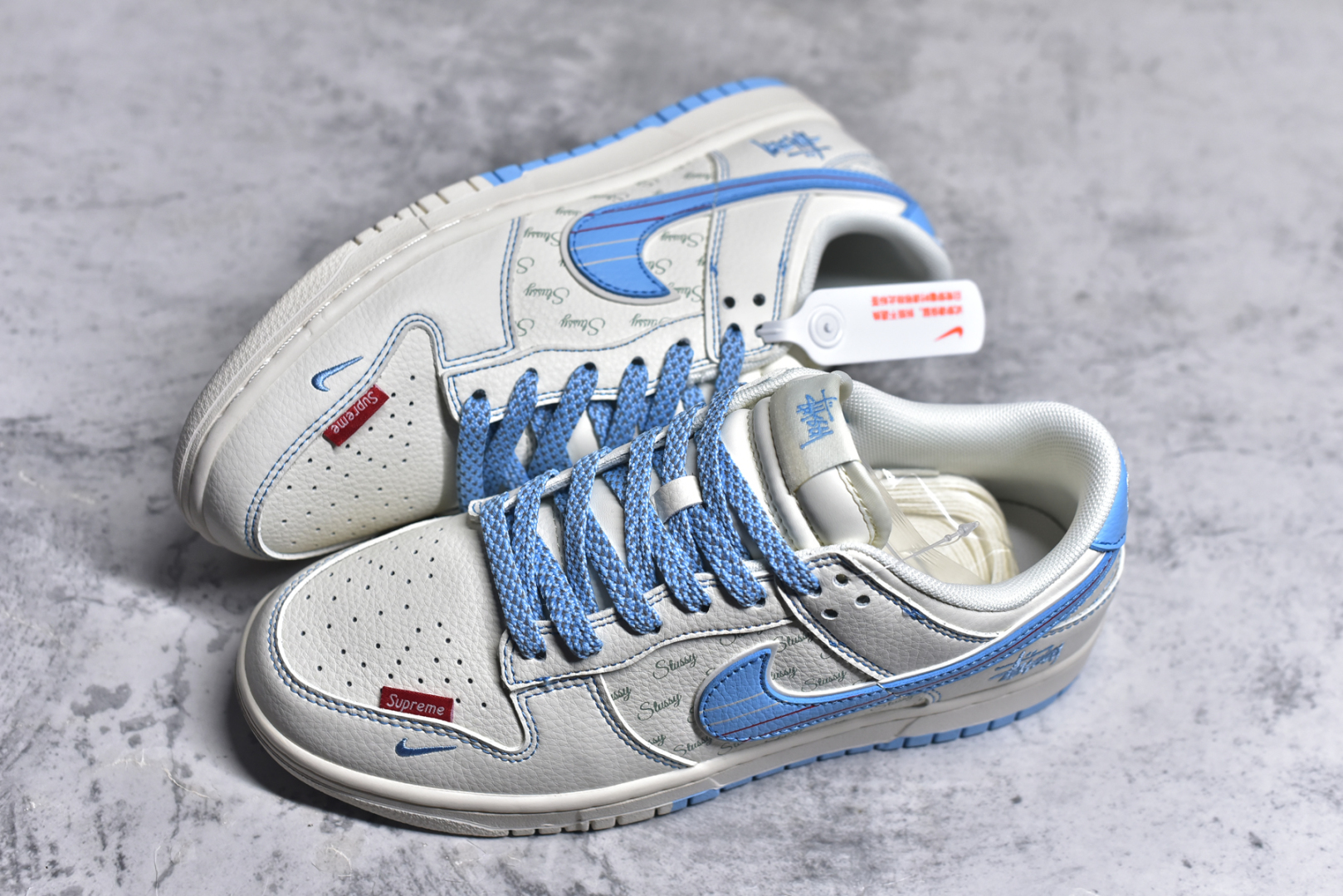 图片[7]-#Nike SB Dunk Low 斯图西联名 双拼蓝线 周年高端定制 低帮休闲板鞋 XS6089-534 #定制鞋盒 大厂纯原品质出货 超高清洁度 皮料切割干净无任何毛边 细节完美 尺码：36 36.5 37.5 38 38.5 39 40 40.5 41 42 42.5 43 44 44.5 45 9.E5-选品中心