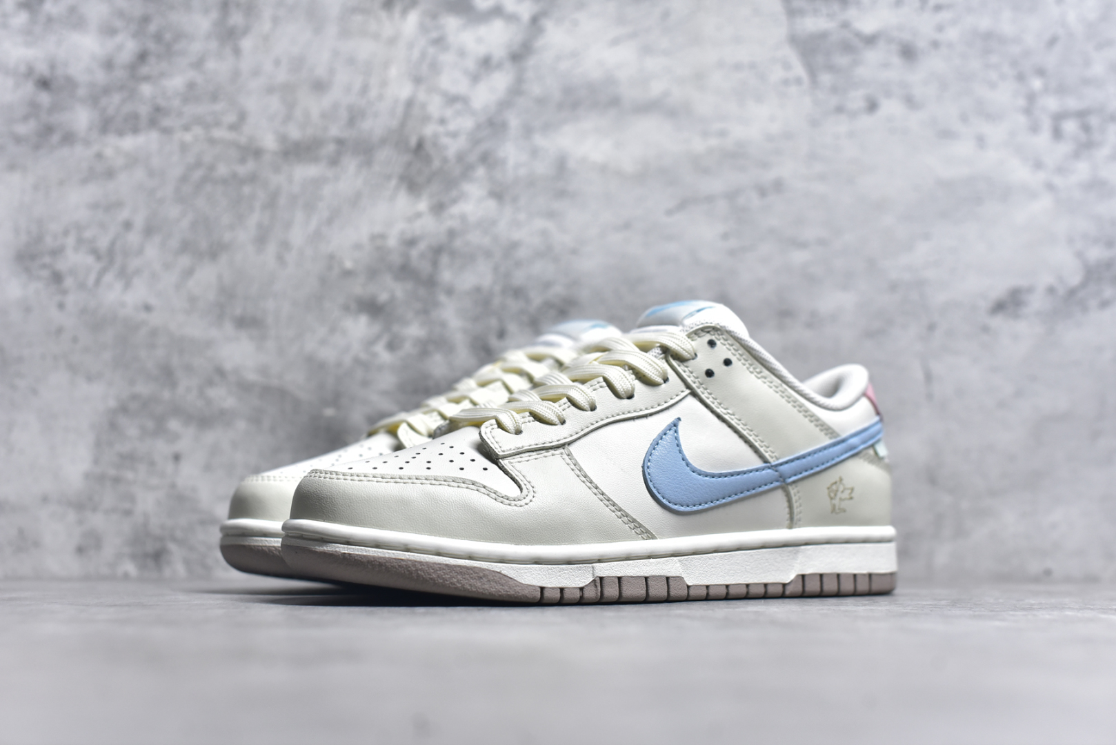 图片[2]-#Nike SB Dunk Low 丘比特之心 周年高端定制 低帮休闲板鞋 YW0212-012 #定制鞋盒 大厂纯原品质出货 超高清洁度 皮料切割干净无任何毛边 细节完美 尺码：35.5 36 36.5 37.5 38 38.5 39 40-选品中心