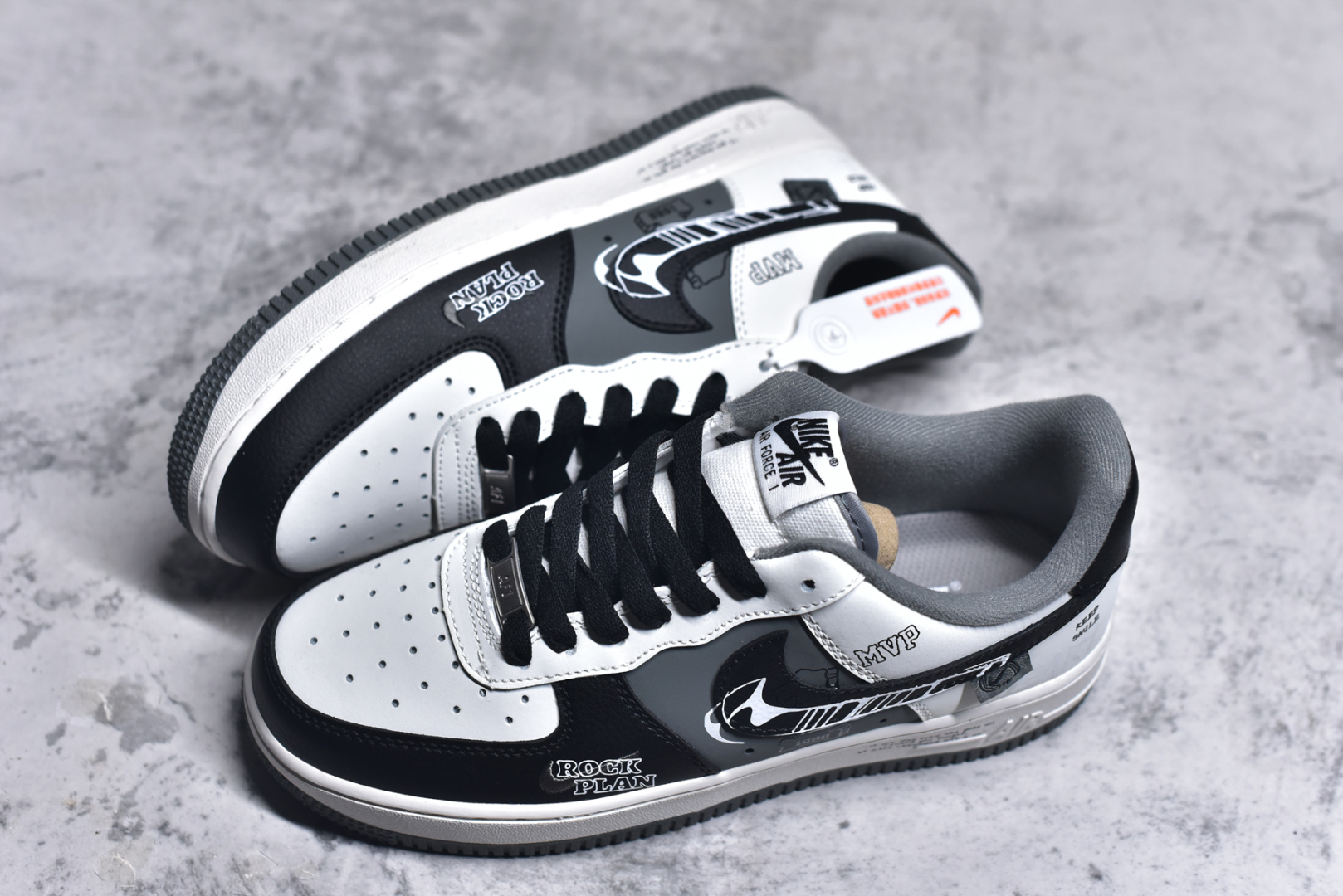 图片[7]-#Nike Air Force 1\’07 Low \”50 Cents\” 定制款 空军一号低帮休闲板鞋 DB3301-660 #50美分是美国著名说唱歌手，原名柯蒂斯·詹姆斯·杰克逊三世，1975年出生于纽约皇后区。他的童年充满艰辛，母亲因贩毒被枪杀，他自己也曾涉足毒品交易，多次入狱。但他凭借对说唱的热爱和天赋，在2003年发行首张专辑《Get Rich or Die Tryin\’》，其中单曲《In da Club》连续九周位居Billboard Hot 100榜首 尺码：36 36.5 37.5 38 38.5 39 40 40.5 41 42 42.5 43 44 44.5 45 9.D4-选品中心