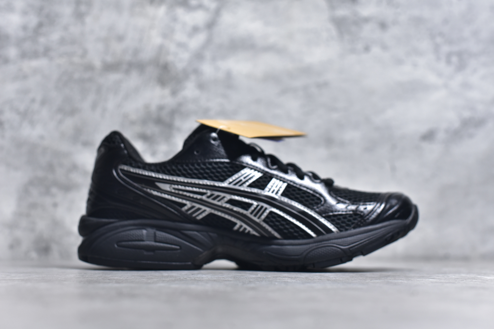 图片[3]-#Asics Gel-Kayano K14 亚瑟士系列复古舒适织物合成革减震防滑耐磨低帮休闲跑步鞋 市场顶级版本 原装纸板楦头开发 独家私模五层组合大底 原厂定制缓震硅胶加持 原盒原配 官方四联吊牌 一比一同步原鞋工艺和用料 鞋面原厂“三明治”多层网布 区别其他同价版本 鞋垫采用原厂OrthoLite欧索莱材质 非普通海玻璃鞋垫 后跟一样采用了GEL缓震胶 整体系列设计非常的科技感 锻炼跑步的同时让你一样时尚百搭 尺码：36 37 37.5 38 39 39.5 40 40.5 41.5 42 42.5 43.5 44 44.5 45 46-选品中心