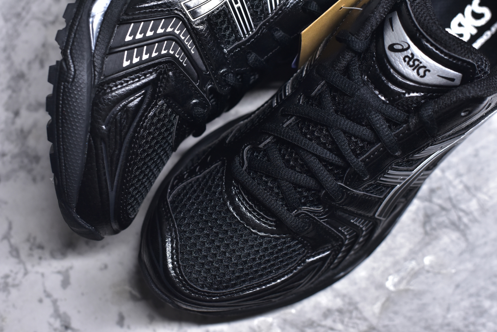 图片[8]-#Asics Gel-Kayano K14 亚瑟士系列复古舒适织物合成革减震防滑耐磨低帮休闲跑步鞋 市场顶级版本 原装纸板楦头开发 独家私模五层组合大底 原厂定制缓震硅胶加持 原盒原配 官方四联吊牌 一比一同步原鞋工艺和用料 鞋面原厂“三明治”多层网布 区别其他同价版本 鞋垫采用原厂OrthoLite欧索莱材质 非普通海玻璃鞋垫 后跟一样采用了GEL缓震胶 整体系列设计非常的科技感 锻炼跑步的同时让你一样时尚百搭 尺码：36 37 37.5 38 39 39.5 40 40.5 41.5 42 42.5 43.5 44 44.5 45 46-选品中心