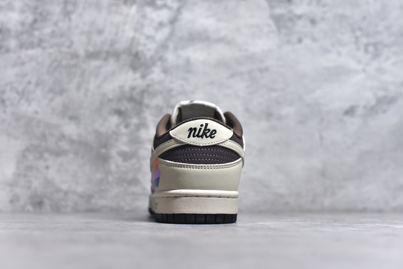 图片[5]-#Nike SB Dunk Low 苹果配色 低帮休闲运动滑板板鞋 MU0232-368 #定制鞋盒 大厂纯原品质出货 超高清洁度 皮料切割干净无任何毛边 细节完美 尺码：36 36.5 37.5 38 36.5 39 40 40.5 41 42 42.5 43 44 44.5 45 9.E5-选品中心