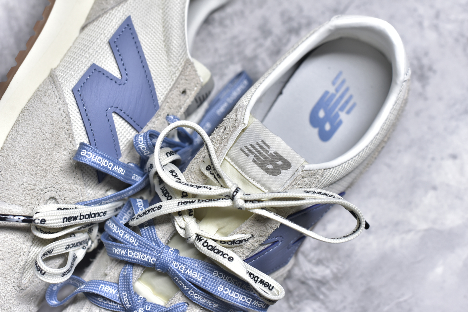 图片[9]-#New Balance U471AA NB新百伦织物牛剖层革春夏薄底鞋防滑耐磨平衡轻便低帮生活休闲鞋 原档数据独立私模大底 唯一正确三层组合大底 特高弹切片加持 百分百还原原鞋脚感 NB市场最强产物 防伪原标全套原楦原纸板原厂数据开发 全鞋电脑针车加持 原厂网布 原装进口头层翻毛皮料正确绒感卡色 正确中底拉帮中底网布细节 匠心打造 耗时两个月开发完成 工艺极其复杂难度可想而知 高端零售专供产物 尺码：36 37 37.5 38 38.5 39.5 40 40.5 41.5 42 42.5 43 44 44.5 45 45.5 46.5 47-选品中心