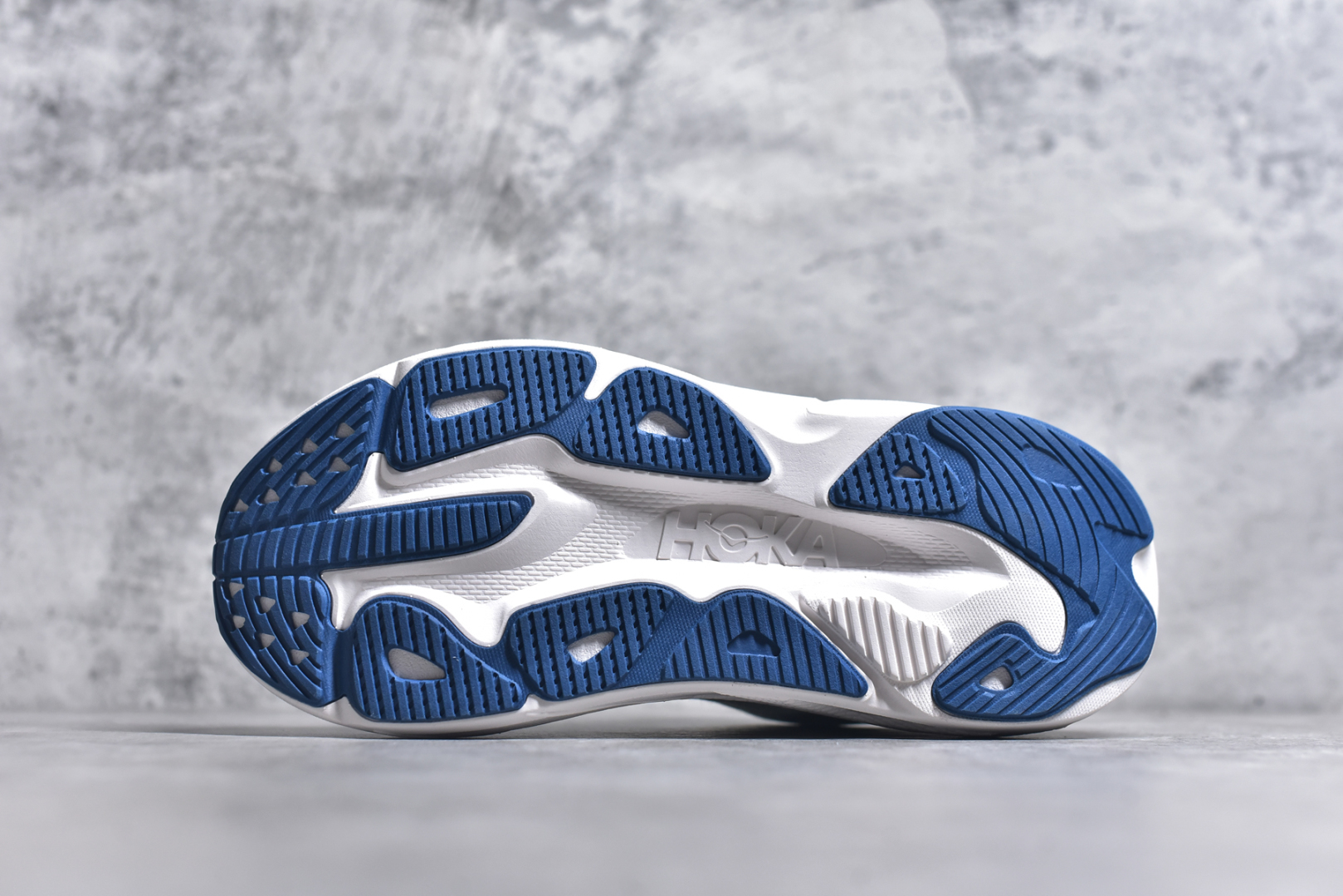 图片[6]-#美国新兴跑鞋品牌Hoka One One Skyflow M Low 天空气流系列低帮超轻透气公路休闲运动慢跑鞋 男女鞋真标半码制升级原楦开发纸版楦型采用柔软网织呼吸材料鞋面材质搭载轻量化全掌双密度超临界EVA材料发泡中底,脚感更软弹外置防滑耐磨橡胶底片升级全掌超临界中底界尺码：36 36.5 37.5 38 38.5 39 40 40.5 41 42 42.5 43 44 44.5 45-选品中心
