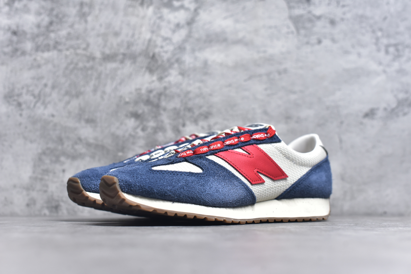 图片[2]-#New Balance U471AK NB新百伦织物牛剖层革春夏薄底鞋防滑耐磨平衡轻便低帮生活休闲鞋 原档数据独立私模大底 唯一正确三层组合大底 特高弹切片加持 百分百还原原鞋脚感 NB市场最强产物 防伪原标全套原楦原纸板原厂数据开发 全鞋电脑针车加持 原厂网布 原装进口头层翻毛皮料正确绒感卡色 正确中底拉帮中底网布细节 匠心打造 耗时两个月开发完成 工艺极其复杂难度可想而知 高端零售专供产物 尺码：36 37 37.5 38 38.5 39.5 40 40.5 41.5 42 42.5 43 44 44.5 45 45.5 46.5 47-选品中心