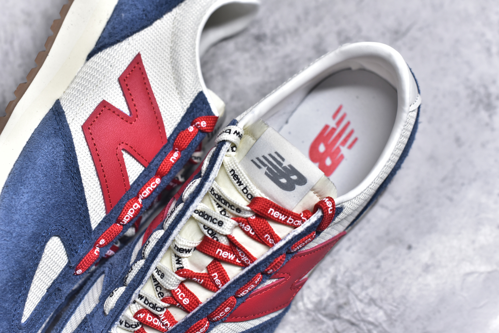 图片[9]-#New Balance U471AK NB新百伦织物牛剖层革春夏薄底鞋防滑耐磨平衡轻便低帮生活休闲鞋 原档数据独立私模大底 唯一正确三层组合大底 特高弹切片加持 百分百还原原鞋脚感 NB市场最强产物 防伪原标全套原楦原纸板原厂数据开发 全鞋电脑针车加持 原厂网布 原装进口头层翻毛皮料正确绒感卡色 正确中底拉帮中底网布细节 匠心打造 耗时两个月开发完成 工艺极其复杂难度可想而知 高端零售专供产物 尺码：36 37 37.5 38 38.5 39.5 40 40.5 41.5 42 42.5 43 44 44.5 45 45.5 46.5 47-选品中心
