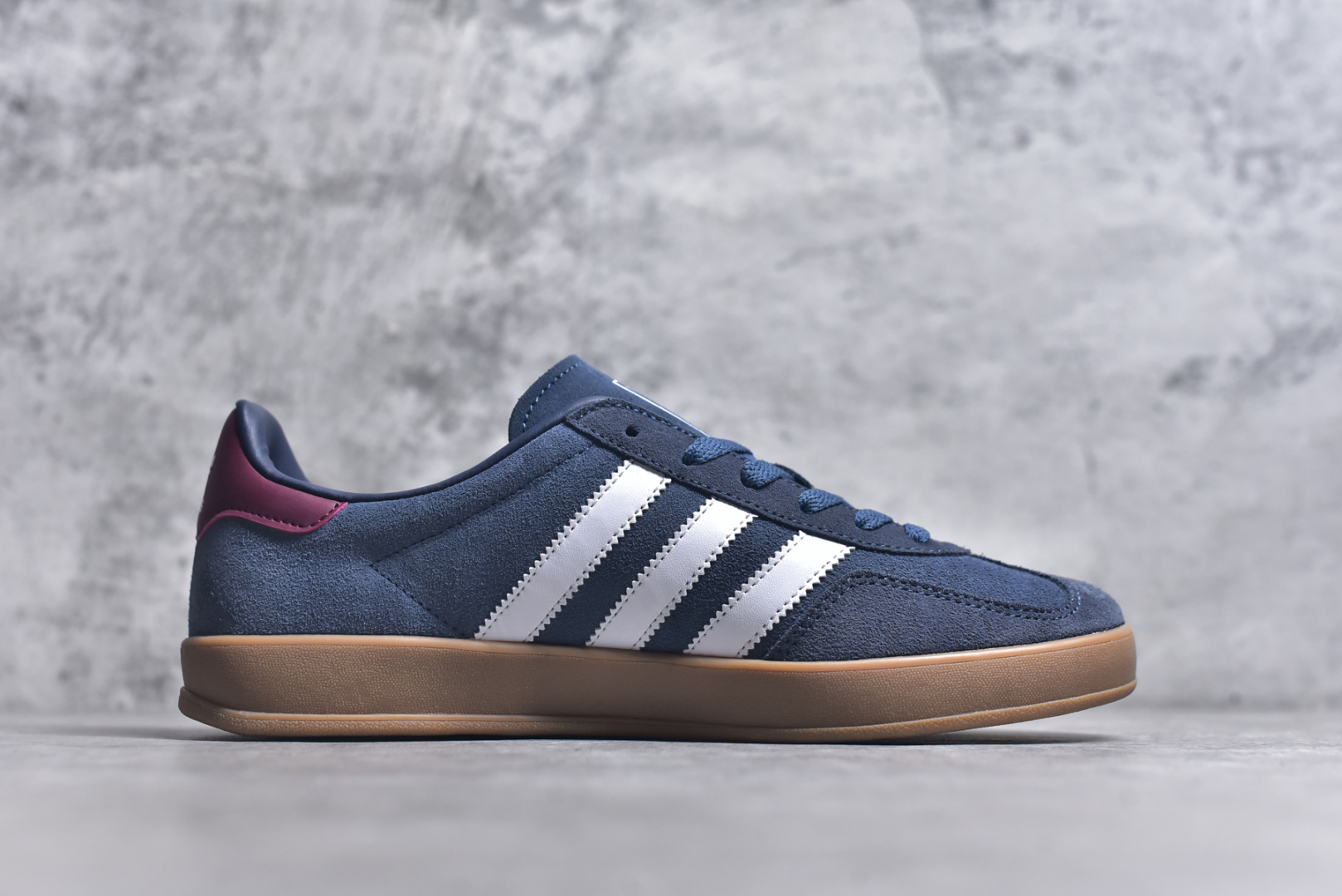 图片[3]-#AD Gazelle Indoor Trainers 羚羊内训系列低帮复古百搭休闲运动德训风板鞋 JI3522 90年代经典的复刻版！自60年代以足球训练鞋面世以来,Gazelle就以其经典设计席卷全球。1991年版本的复刻,再造经典Gazelle。采用皮革打造,搭配浊色细节,让这款经典更加简约。尺码：35.5-45-选品中心