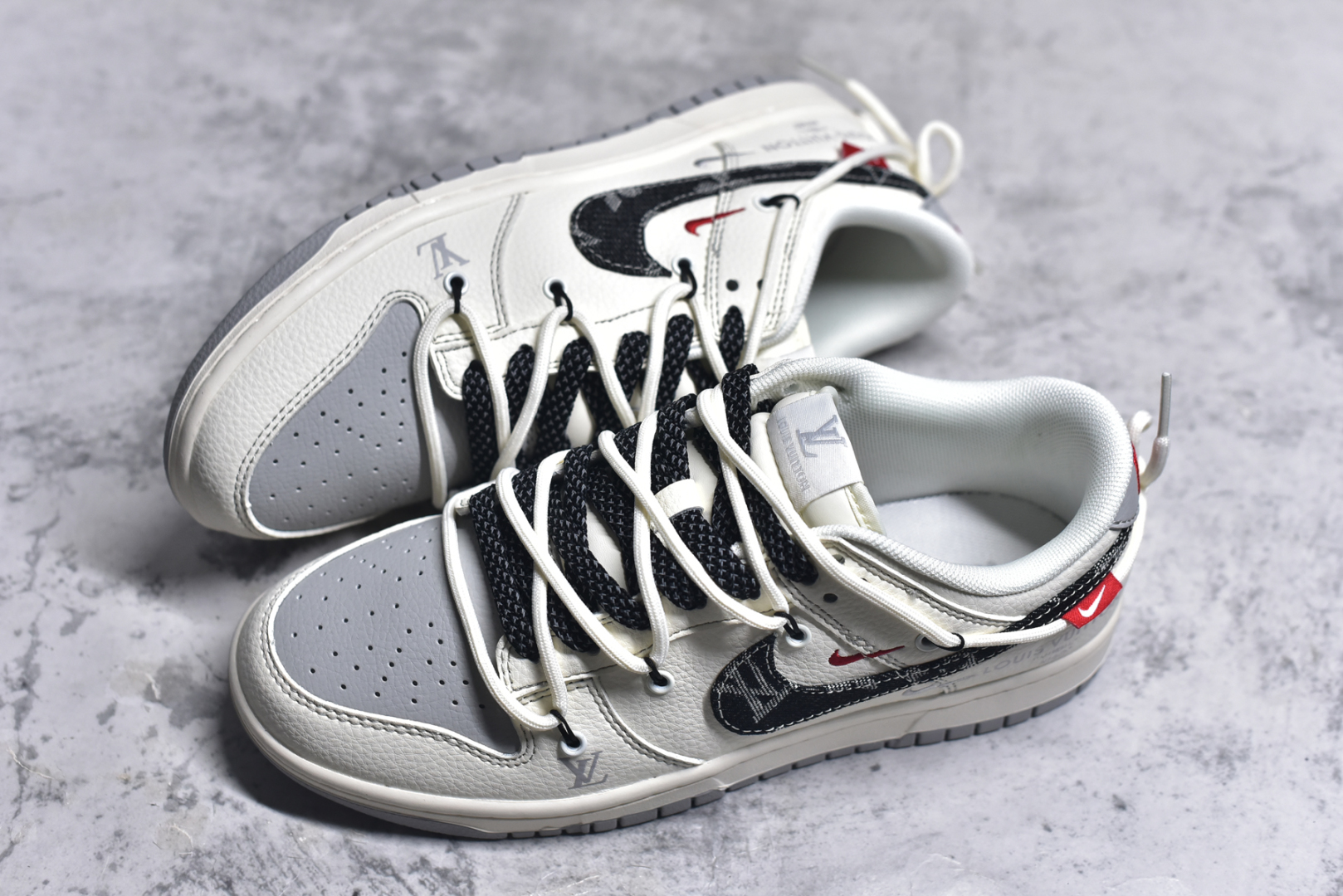图片[7]-#Nike SB Dunk Low LV系列 绑带牛仔黑勾 周年高端定制 低帮休闲板鞋 FC1688-218 #定制鞋盒 大厂纯原品质出货 超高清洁度 皮料切割干净无任何毛边 细节完美 尺码：36 36.5 37.5 38 38.5 39 40 40.5 41 42 42.5 43 44 44.5 45 9.E5-选品中心