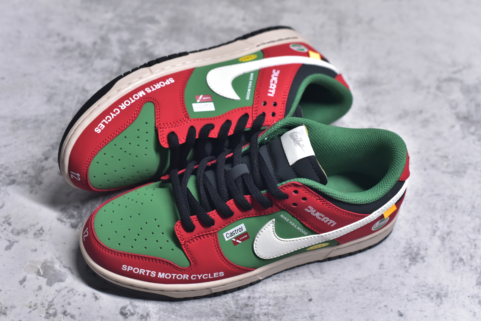 图片[7]-#Nike SB Dunk Low 赛车红绿配色 周年高端定制 低帮休闲板鞋 MU0232-361 #定制鞋盒 大厂纯原品质出货 超高清洁度 皮料切割干净无任何毛边 细节完美 尺码：36 36.5 37.5 38 36.5 39 40 40.5 41 42 42.5 43 44 44.5 45 9.E5-选品中心