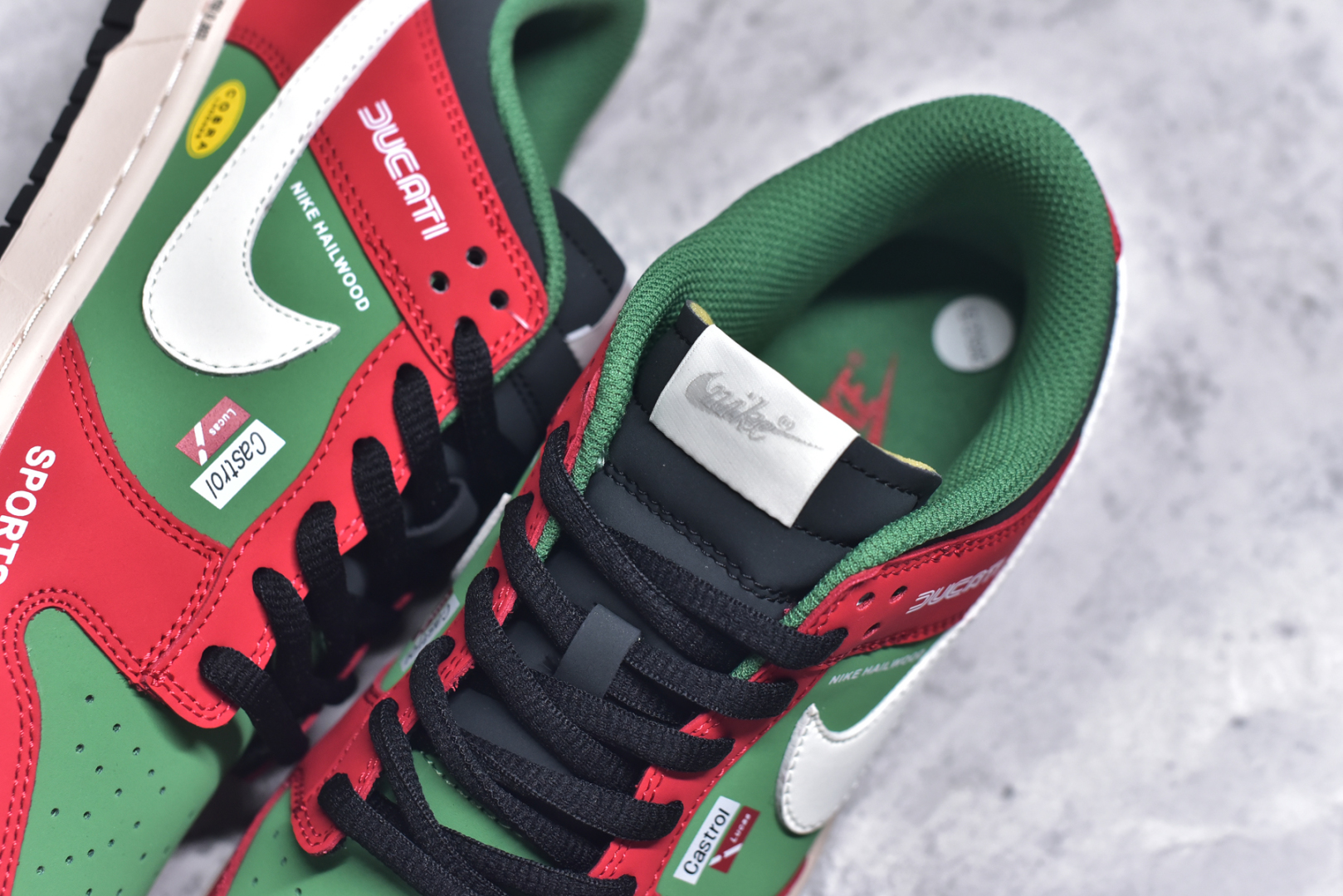 图片[9]-#Nike SB Dunk Low 赛车红绿配色 周年高端定制 低帮休闲板鞋 MU0232-361 #定制鞋盒 大厂纯原品质出货 超高清洁度 皮料切割干净无任何毛边 细节完美 尺码：36 36.5 37.5 38 36.5 39 40 40.5 41 42 42.5 43 44 44.5 45 9.E5-选品中心