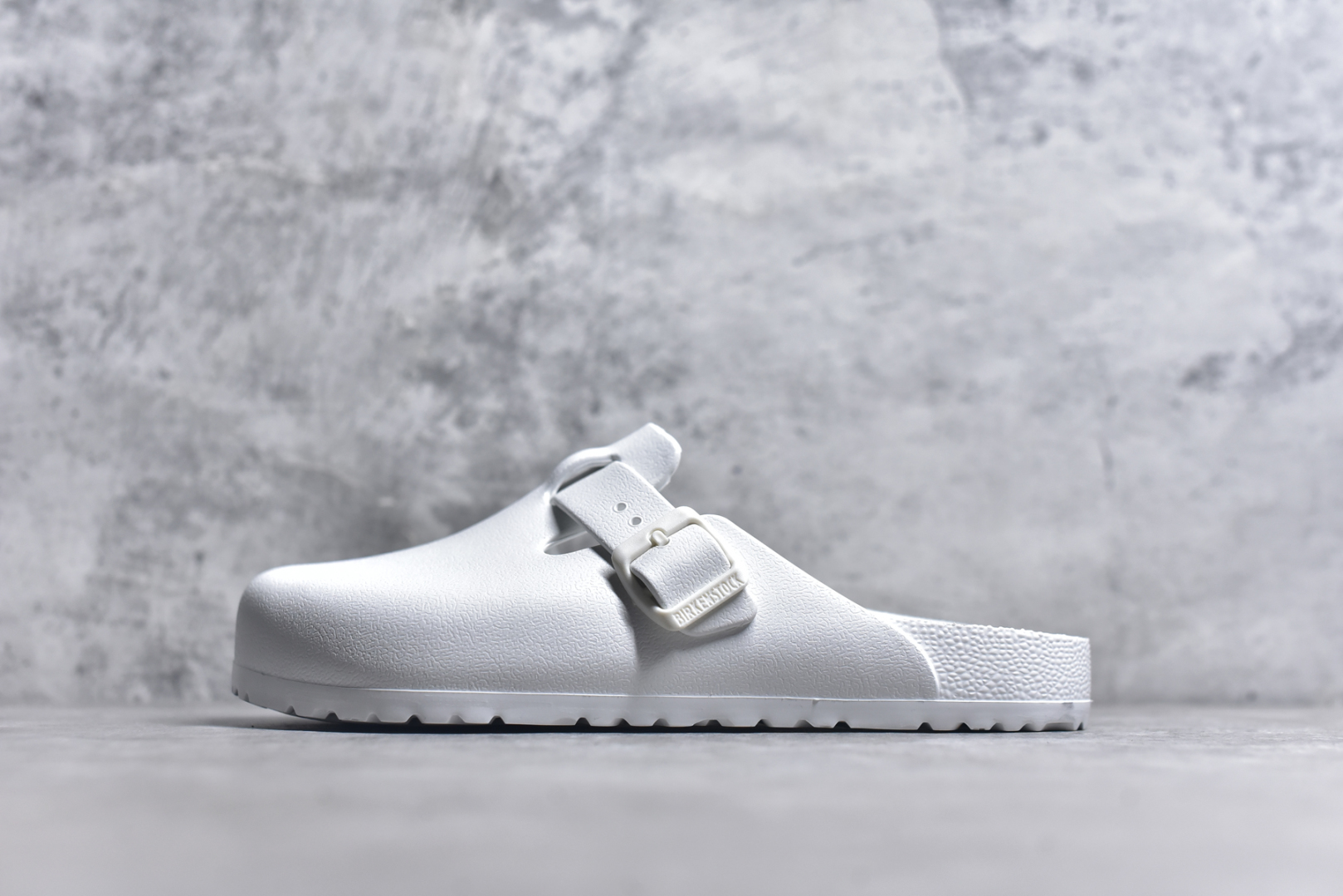 #Birkenstock 博肯/勃肯 EVA 半包头 慕勒拖鞋 1026215 大厂出品 夏季走量必备爆款🔥超轻发泡大底 整鞋十分轻便 尺码：36 37 38 39 40 41 42 43 44 45-选品中心