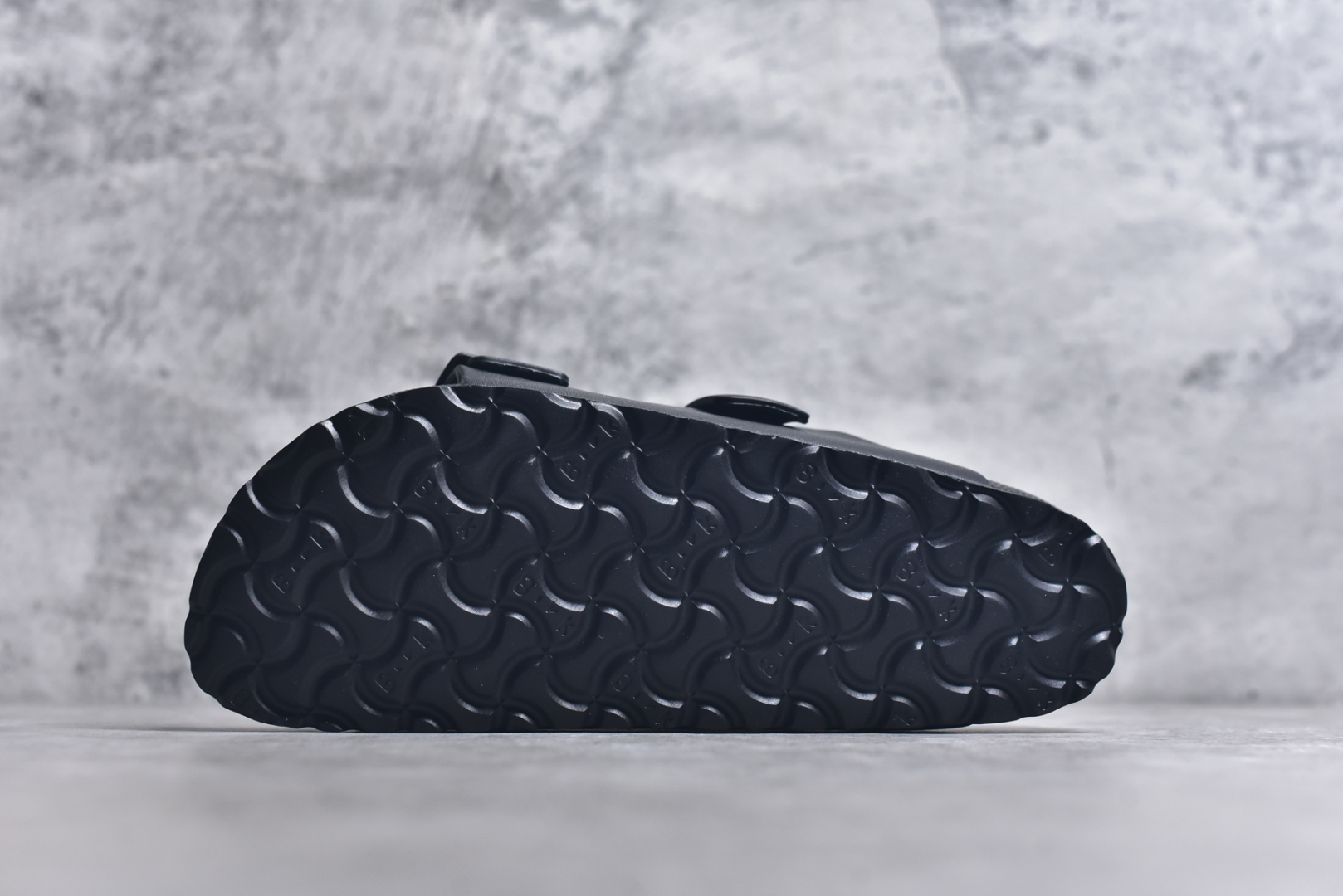 图片[6]-#Birkenstock 博肯/勃肯 EVA 双扣拖鞋凉鞋 129421 大厂出品 夏季走量必备爆款🔥超轻发泡大底 整鞋十分轻便 尺码：36 37 38 39 40 41 42 43 44 45 46-选品中心