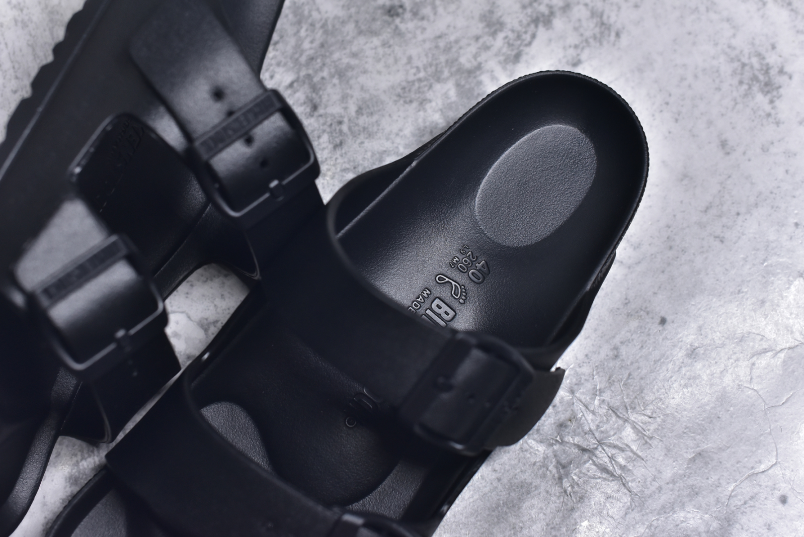 图片[9]-#Birkenstock 博肯/勃肯 EVA 双扣拖鞋凉鞋 129421 大厂出品 夏季走量必备爆款🔥超轻发泡大底 整鞋十分轻便 尺码：36 37 38 39 40 41 42 43 44 45 46-选品中心
