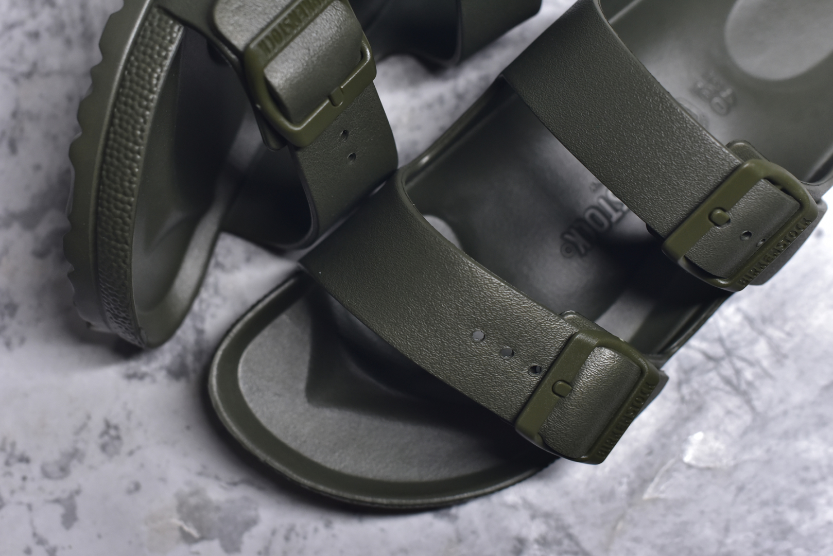 图片[8]-#Birkenstock 博肯/勃肯 EVA 双扣拖鞋凉鞋 129421 大厂出品 夏季走量必备爆款🔥超轻发泡大底 整鞋十分轻便 尺码：36 37 38 39 40 41 42 43 44 45 46-选品中心