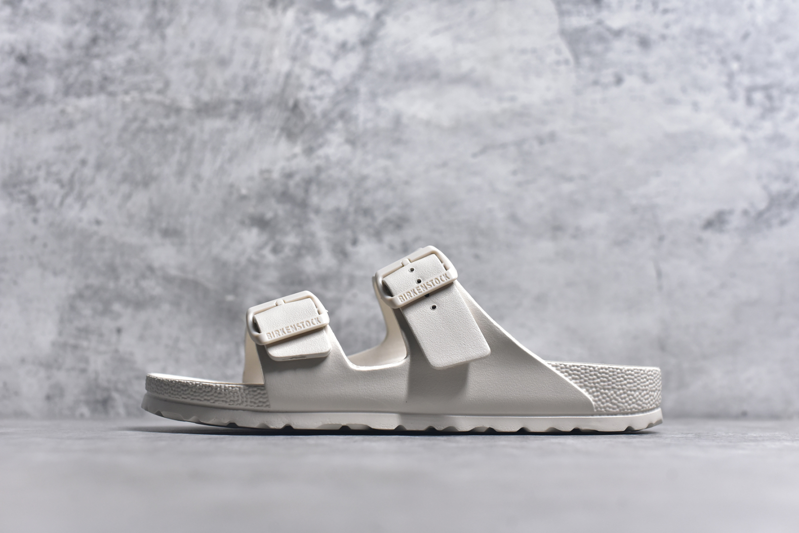 #Birkenstock 博肯/勃肯 EVA 双扣拖鞋凉鞋 129421 大厂出品 夏季走量必备爆款🔥超轻发泡大底 整鞋十分轻便 尺码：36 37 38 39 40 41 42 43 44 45 46-选品中心