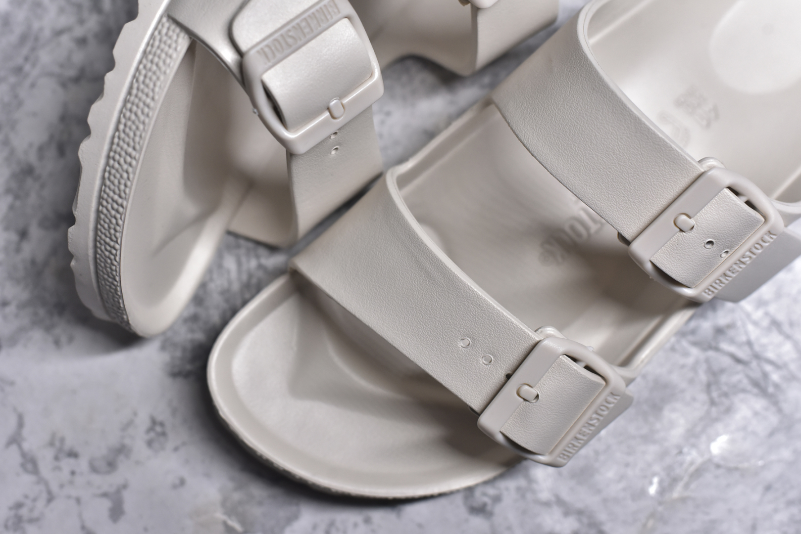 图片[8]-#Birkenstock 博肯/勃肯 EVA 双扣拖鞋凉鞋 129421 大厂出品 夏季走量必备爆款🔥超轻发泡大底 整鞋十分轻便 尺码：36 37 38 39 40 41 42 43 44 45 46-选品中心