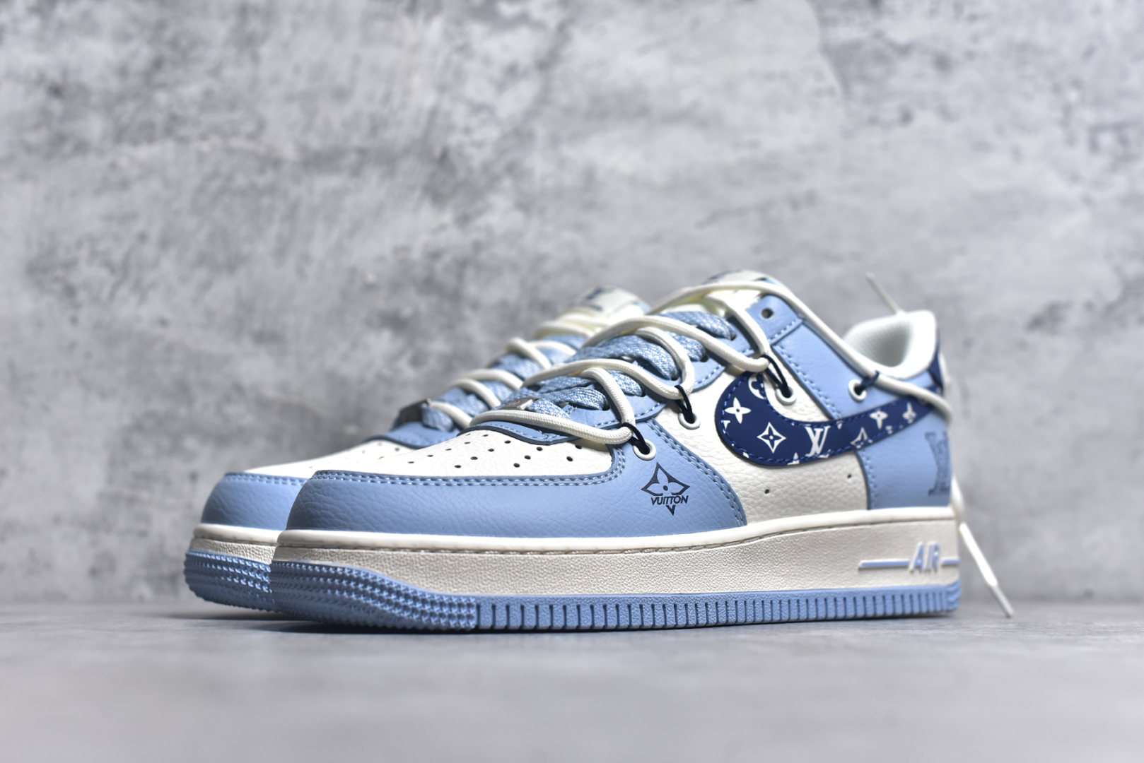图片[2]-#Nike Air Force 1\’07 Low LV联名 大学蓝抽绳 空军一号低帮休闲板鞋 DM6868-059 #定制皮料 定制鞋盒 配件齐全 原楦原纸板 纯正空军版型 内置全掌气垫 尺码：36 36.5 37.5 38 38.5 39 40 40.5 41 42 42.5 43 44 44.5 45 9.D4-选品中心