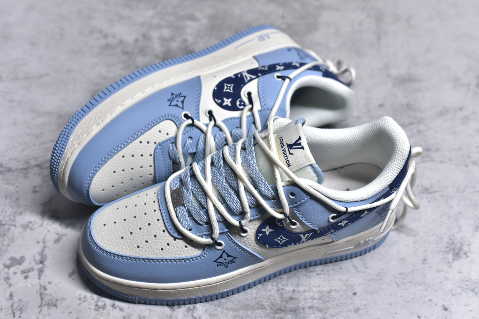图片[7]-#Nike Air Force 1\’07 Low LV联名 大学蓝抽绳 空军一号低帮休闲板鞋 DM6868-059 #定制皮料 定制鞋盒 配件齐全 原楦原纸板 纯正空军版型 内置全掌气垫 尺码：36 36.5 37.5 38 38.5 39 40 40.5 41 42 42.5 43 44 44.5 45 9.D4-选品中心
