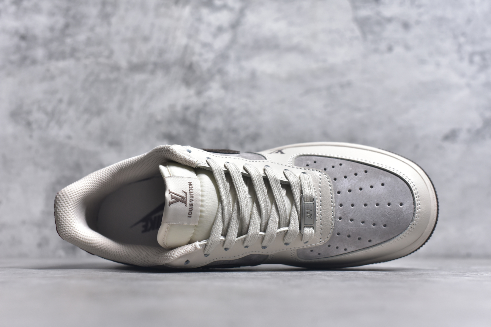 图片[4]-#Nike Air Force 1\’07 Low LV联名 米棕红尾 空军一号低帮休闲板鞋 XX3168-129 #定制皮料 定制鞋盒 配件齐全 原楦原纸板 纯正空军版型 内置全掌气垫 尺码：36 36.5 37.5 38 38.5 39 40 40.5 41 42 42.5 43 44 44.5 45 9.D4-选品中心