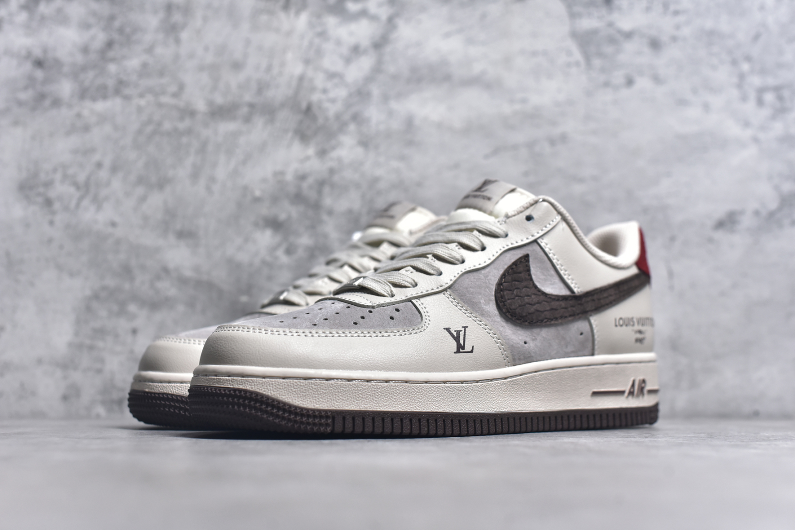 图片[2]-#Nike Air Force 1\’07 Low LV联名 米棕红尾 空军一号低帮休闲板鞋 XX3168-129 #定制皮料 定制鞋盒 配件齐全 原楦原纸板 纯正空军版型 内置全掌气垫 尺码：36 36.5 37.5 38 38.5 39 40 40.5 41 42 42.5 43 44 44.5 45 9.D4-选品中心