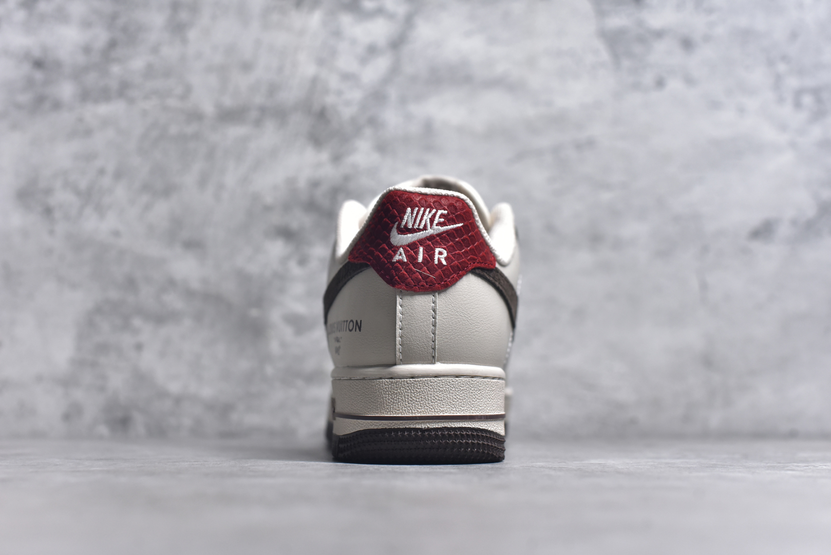 图片[5]-#Nike Air Force 1\’07 Low LV联名 米棕红尾 空军一号低帮休闲板鞋 XX3168-129 #定制皮料 定制鞋盒 配件齐全 原楦原纸板 纯正空军版型 内置全掌气垫 尺码：36 36.5 37.5 38 38.5 39 40 40.5 41 42 42.5 43 44 44.5 45 9.D4-选品中心