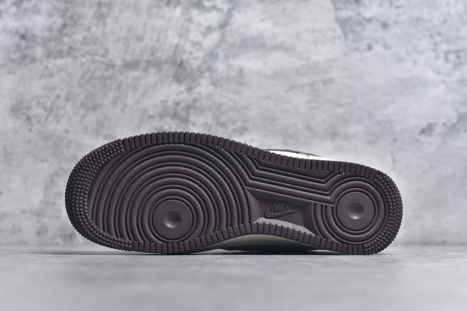 图片[6]-#Nike Air Force 1\’07 Low LV联名 米棕红尾 空军一号低帮休闲板鞋 XX3168-129 #定制皮料 定制鞋盒 配件齐全 原楦原纸板 纯正空军版型 内置全掌气垫 尺码：36 36.5 37.5 38 38.5 39 40 40.5 41 42 42.5 43 44 44.5 45 9.D4-选品中心