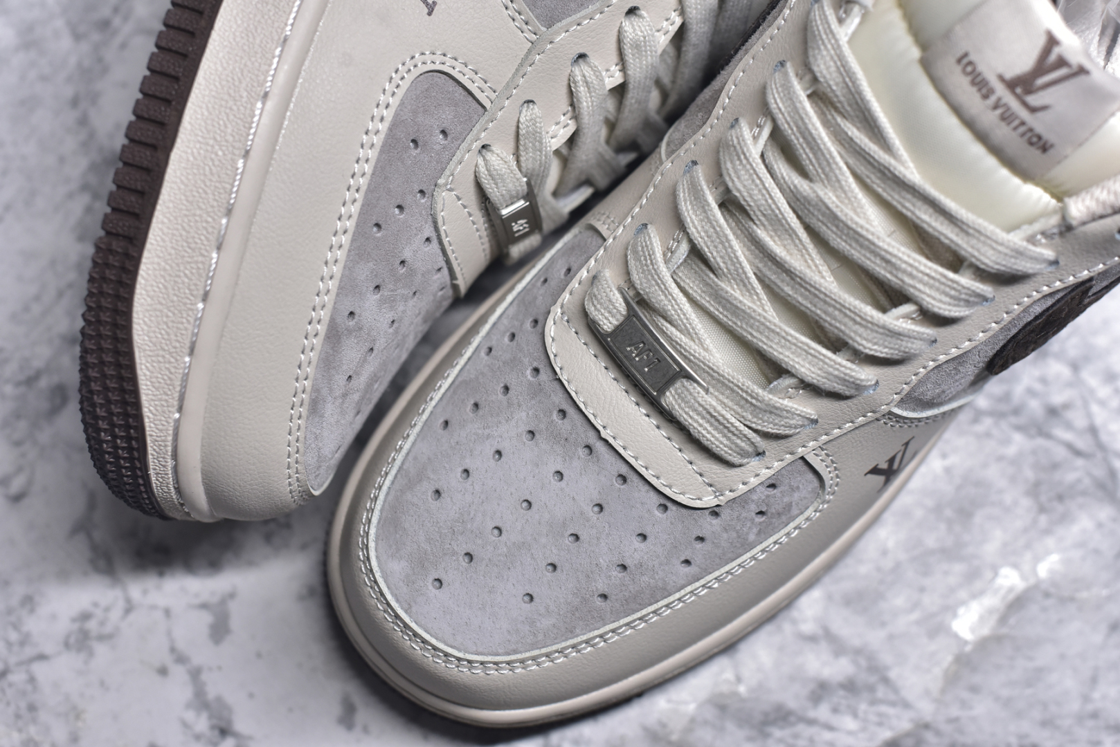 图片[8]-#Nike Air Force 1\’07 Low LV联名 米棕红尾 空军一号低帮休闲板鞋 XX3168-129 #定制皮料 定制鞋盒 配件齐全 原楦原纸板 纯正空军版型 内置全掌气垫 尺码：36 36.5 37.5 38 38.5 39 40 40.5 41 42 42.5 43 44 44.5 45 9.D4-选品中心