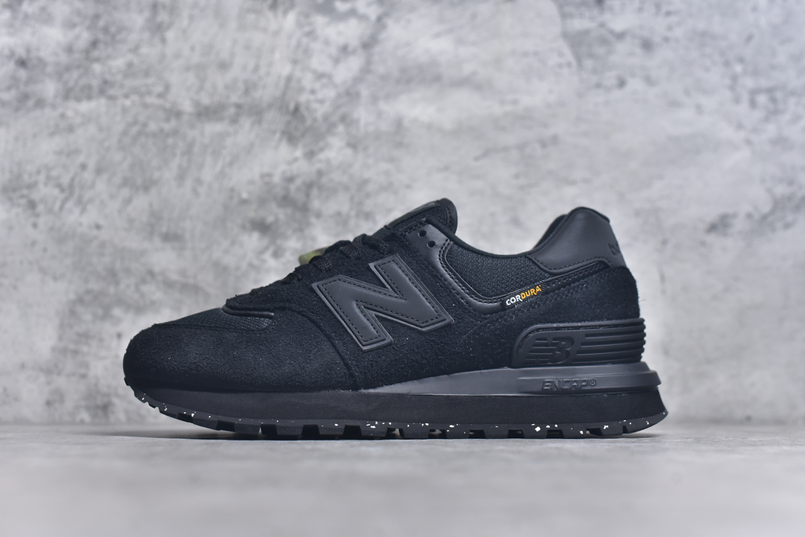 #NB新百伦New Balance U574 低帮复古休闲运动慢跑鞋 公司级版本采用猪巴革组合网织物鞋面材质全新4层组合独立私模大底 2022全新574升级版来啦 货号： U574LGMT 尺码：36 37 37.5 38 38.5 39.5 40 40.5 41.5 42 42.5 43 44 44.5 45-选品中心