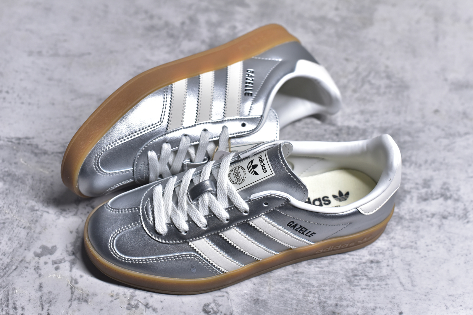 图片[7]-#AD Gazelle Indoor Trainers 羚羊内训系列低帮复古百搭休闲运动德训风板鞋 JR1206 90年代经典的复刻版！自60年代以足球训练鞋面世以来,Gazelle就以其经典设计席卷全球。1991年版本的复刻,再造经典Gazelle。采用皮革打造,搭配浊色细节,让这款经典更加简约。尺码：36 36⅔ 37⅓ 38 38⅔ 39⅓ 40 40⅔ 41⅓ 42 42⅔ 43⅓ 44⅓ 44⅔ 45-选品中心
