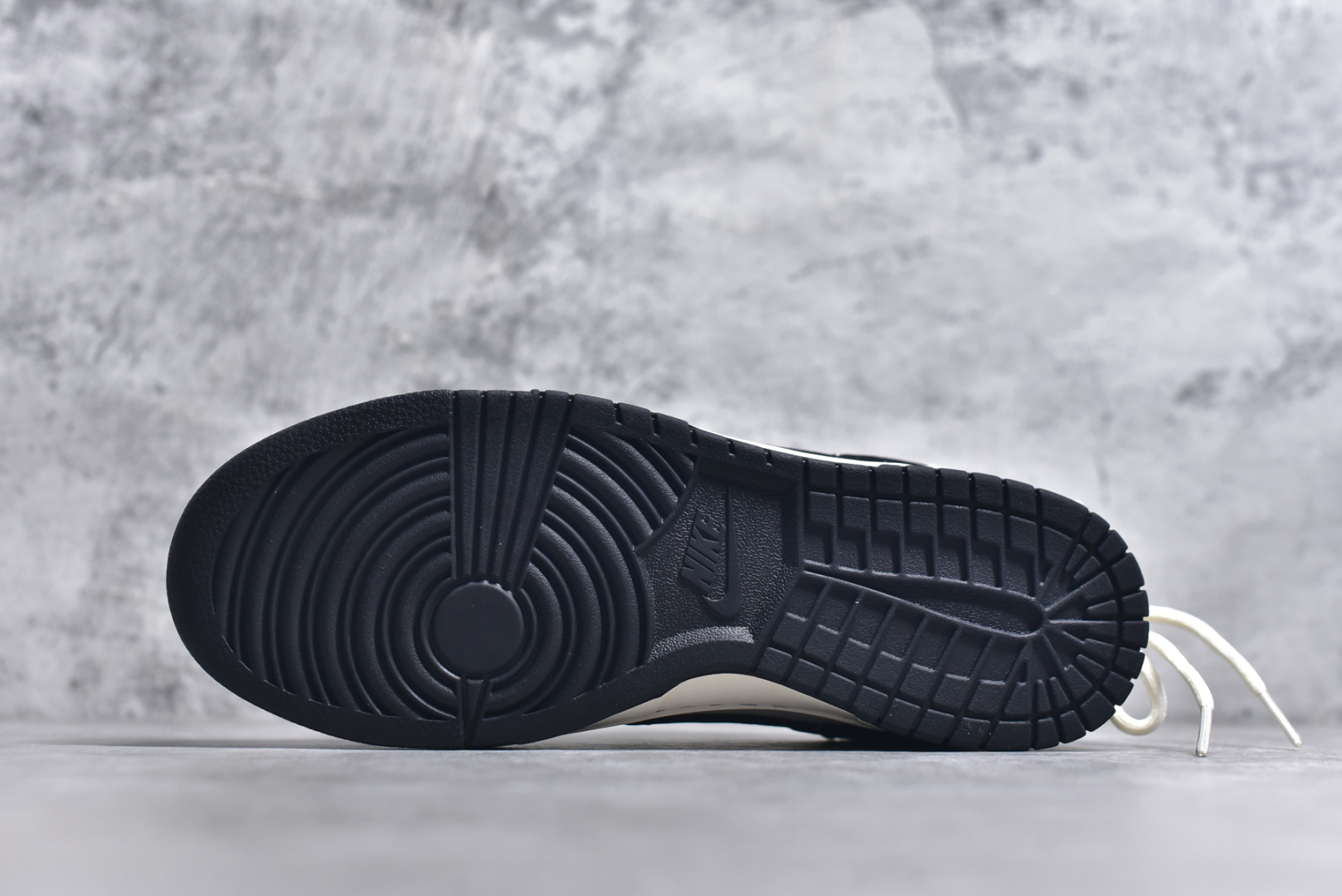 图片[6]-#Nike SB Dunk Low 北面系列 绑带黑白黑勾 周年高端定制 低帮休闲板鞋 YX5066-287 #定制鞋盒 大厂纯原品质出货 超高清洁度 皮料切割干净无任何毛边 细节完美 尺码：36 36.5 37.5 38 36.5 39 40 40.5 41 42 42.5 43 44 44.5 45 9.E5-选品中心
