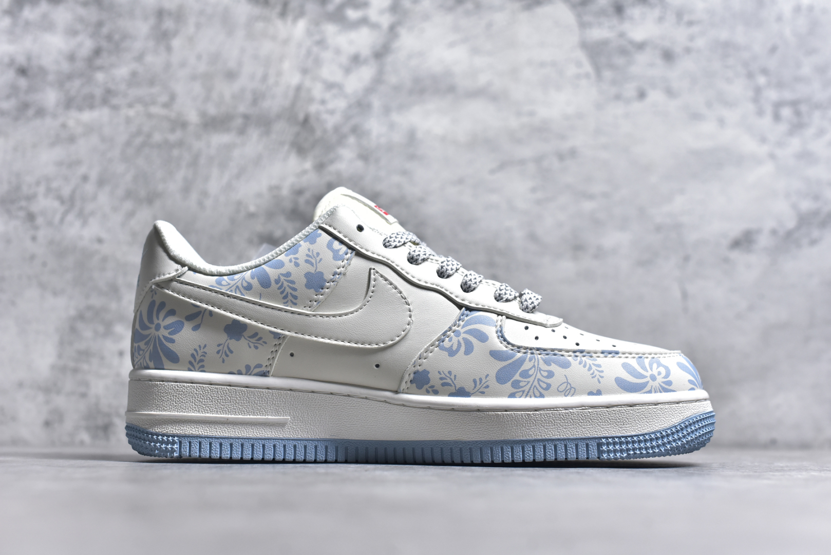 图片[3]-#Nike Air Force 1\’07 Low Supreme联名 青花 空军一号低帮休闲板鞋 XX3168-137 #原楦头原纸板 原装鞋盒 定制五金配件 内置全掌气垫 原厂鞋底 尺码：36 36.5 37.5 38 38.5 39 40 40.5 41 42 42.5 43 44 44.5 45 9.D4-选品中心