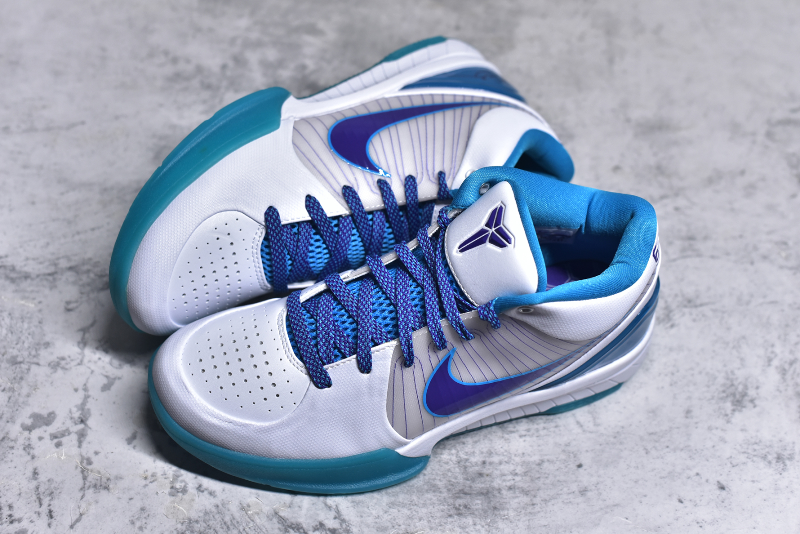 图片[7]-#NK Zoom Kobe 4 Protro 科比四代 选秀日 AV6339-100 Zoom Turbo气垫➕后掌EVA缓震 实战配置直接拉满 原楦纸板开发 鞋身流线型、后跟塑形 区分土肥圆 原档数据3D打印 鞋面细节匹配原版 全身鞋材卡料色独家定制 唯一正确喷漆 SWOOSH NK专利Flyknit飞线科技 给予鞋身足够抗扭矩力 真实底模最大48.5 实战利器 专供海外市场 尺码：40 40.5 41 42 42.5 43 44 44.5 45 46 47.5 48.5 （脚宽、脚胖 建议买大半码）-选品中心