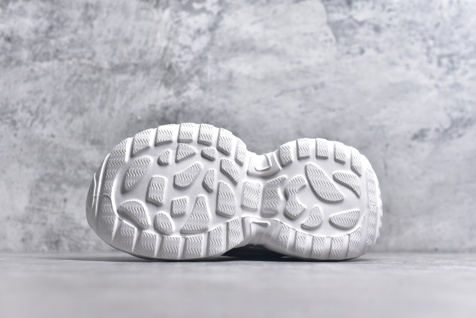 图片[6]-#GG-CC Chunky Low休闲运动气垫厚底增高老爹鞋系列 #广东大厂出品 完美细节 25ss春季新款厚底增高 大长腿 时髦look轻松定格 不费力展现率性氛围 高档银盒 酷帅机能风不规则设计气垫大底 白黄兰拼色造型设计 轻便舒适百搭 GGCC厚底增高简直就是小个子的快乐!不管怎么搭都好看~ 尺码：35 36 37 38 39 40-选品中心
