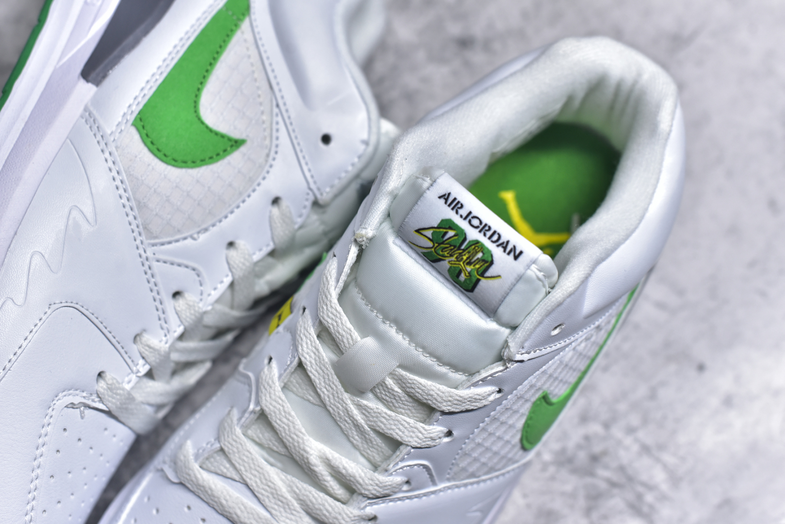图片[9]-#Air Jordan Stadium AJ90 潮流运动板鞋 充满了对TinkerHathield 原创设计的致敬 包括中足网状面板、前足外侧的鲨鱼齿轮廓、加垫鞋领和 NK Air 鞋跟品牌 鞋子本身采用网眼、皮革和绒面革材料混合制成 散发出现代美感 并配备了该品牌全新的 Formula 23 足底缓震技术 AirJordan Stadium 90 鞋舌标签在鞋舌内侧印有“Flight”字样 完善了设计 尺码：36 36.5 37.5 38 38.5 39 40 40.5 41 42 42.5 43 44 44.5 45-选品中心