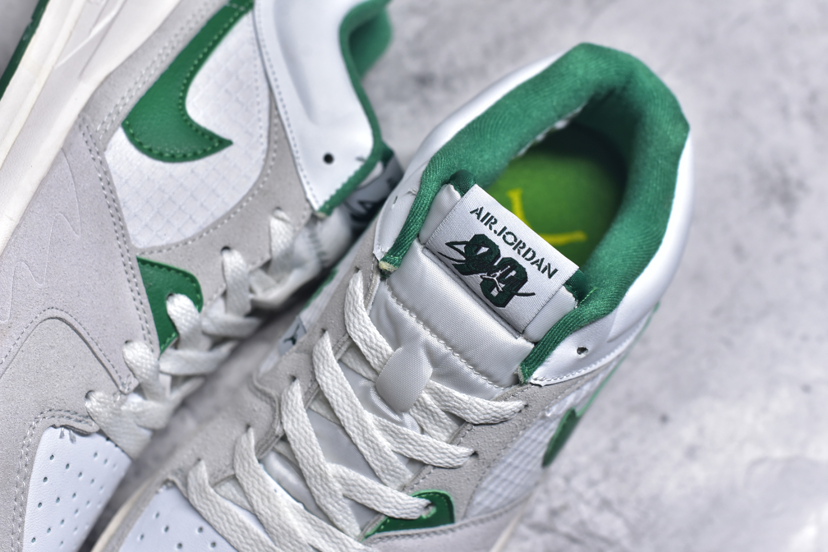 图片[9]-#Air Jordan Stadium AJ90 潮流运动板鞋 充满了对TinkerHathield 原创设计的致敬 包括中足网状面板、前足外侧的鲨鱼齿轮廓、加垫鞋领和 NK Air 鞋跟品牌 鞋子本身采用网眼、皮革和绒面革材料混合制成 散发出现代美感 并配备了该品牌全新的 Formula 23 足底缓震技术 AirJordan Stadium 90 鞋舌标签在鞋舌内侧印有“Flight”字样 完善了设计 尺码：36 36.5 37.5 38 38.5 39 40 40.5 41 42 42.5 43 44 44.5 45-选品中心