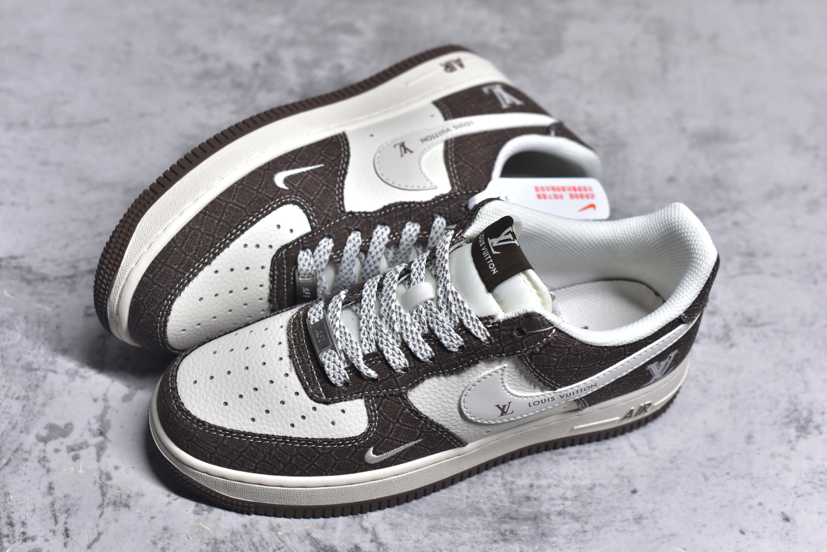 图片[7]-#Nike Air Force 1\’07 Low LV联名 米棕暗格 空军一号低帮休闲板鞋 XS1958-552 #原楦头原纸板 原装鞋盒 定制五金配件 内置全掌气垫 原厂鞋底 尺码：36 36.5 37.5 38 38.5 39 40 40.5 41 42 42.5 43 44 44.5 45 9.D4-选品中心