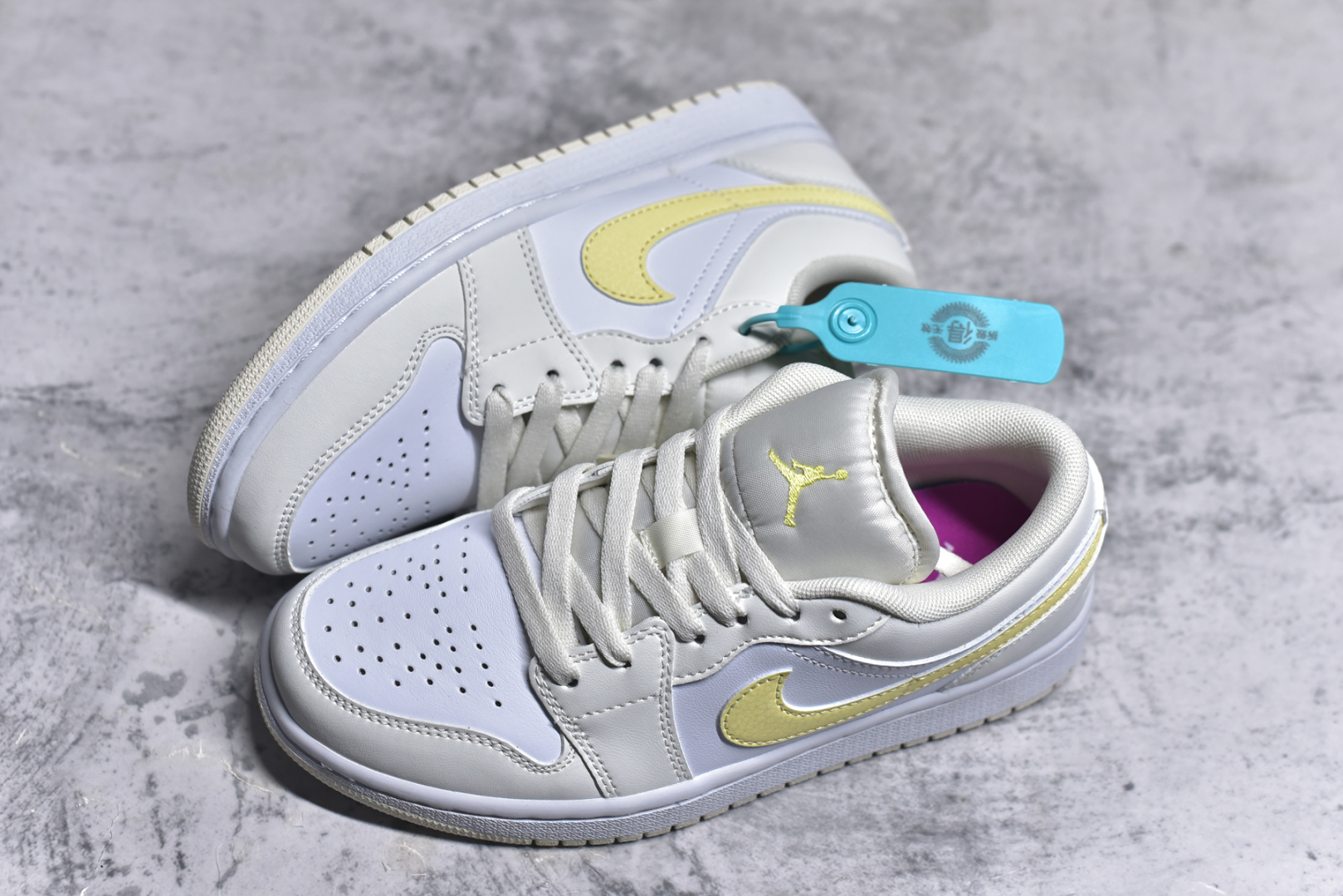 图片[7]-#Air Jordan 1 低帮 复古篮球鞋 纯原大厂出品 极力推荐 定制鞋盒 大厂纯原品质出货 超高清洁度 皮料切割干净无任何毛边 细节完美 货号：553558 066 编码：23 尺码：36-46-选品中心