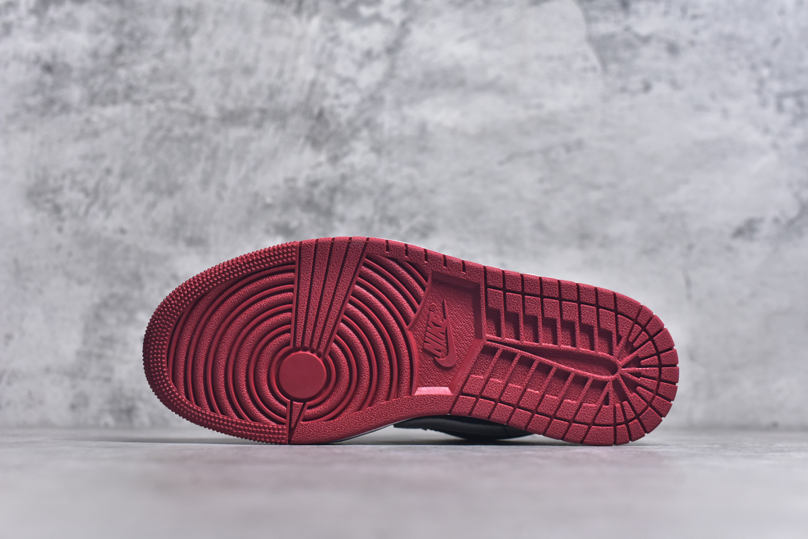 图片[6]-#Air Jordan 1 低帮 复古篮球鞋 纯原大厂出品 极力推荐 定制鞋盒 大厂纯原品质出货 超高清洁度 皮料切割干净无任何毛边 细节完美 货号：553558 066 编码：23 尺码：36-46-选品中心
