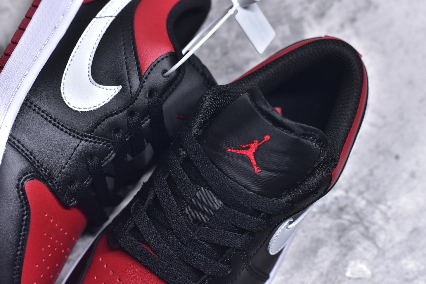 图片[9]-#Air Jordan 1 低帮 复古篮球鞋 纯原大厂出品 极力推荐 定制鞋盒 大厂纯原品质出货 超高清洁度 皮料切割干净无任何毛边 细节完美 货号：553558 066 编码：23 尺码：36-46-选品中心