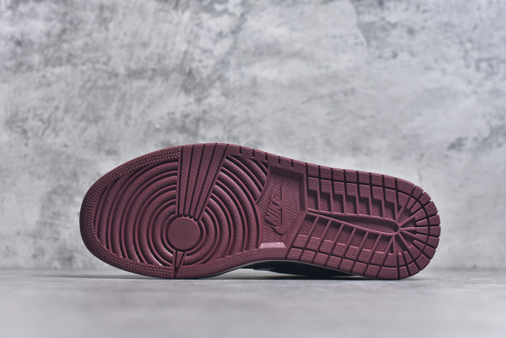 图片[6]-#Air Jordan 1 低帮 复古篮球鞋 纯原大厂出品 极力推荐 定制鞋盒 大厂纯原品质出货 超高清洁度 皮料切割干净无任何毛边 细节完美 货号：553558 066 编码：23 尺码：36-46-选品中心