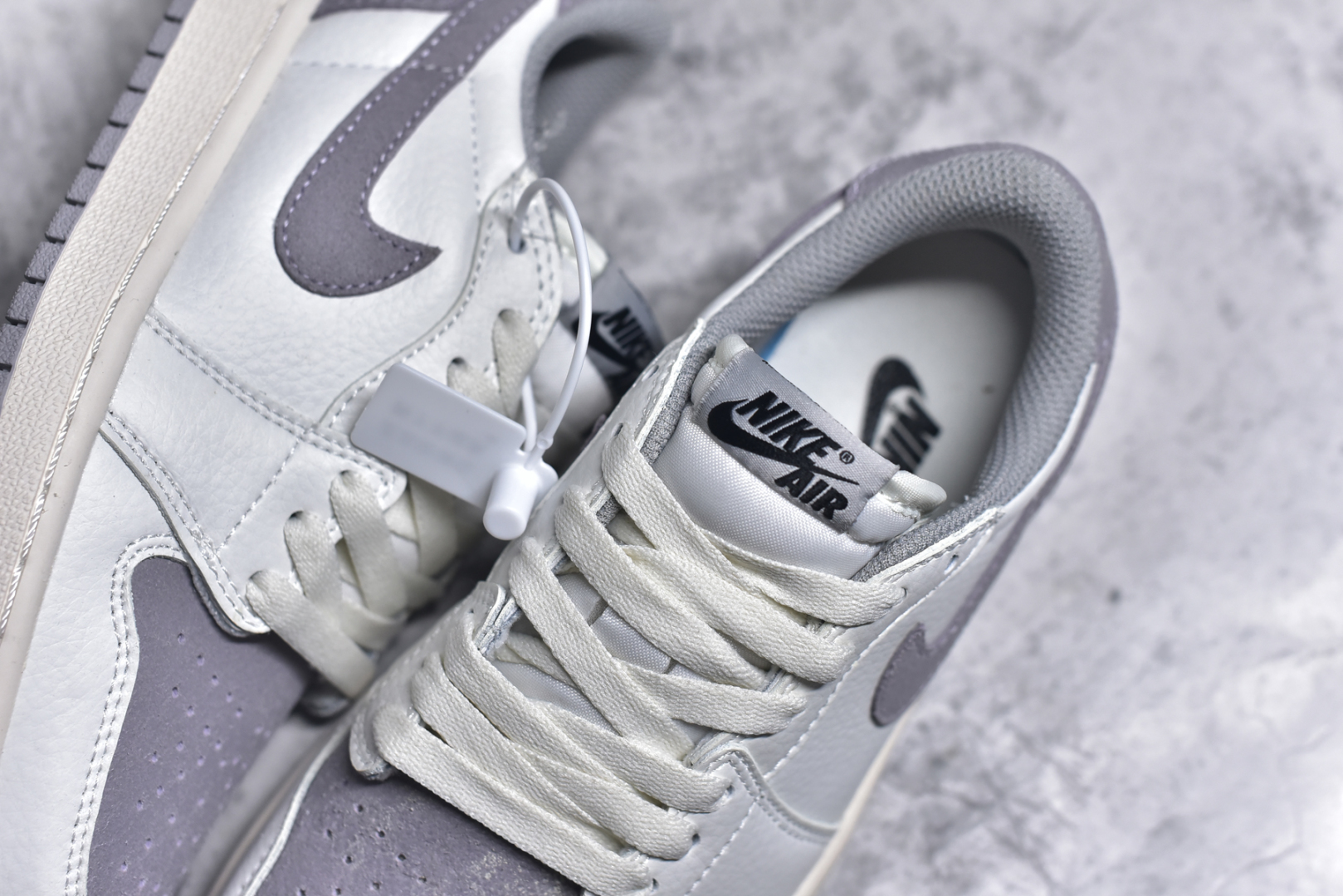 图片[9]-#Air Jordan 1 低帮 复古篮球鞋 纯原大厂出品 极力推荐 定制鞋盒 大厂纯原品质出货 超高清洁度 皮料切割干净无任何毛边 细节完美 货号：553558 066 编码：23 尺码：36-46-选品中心