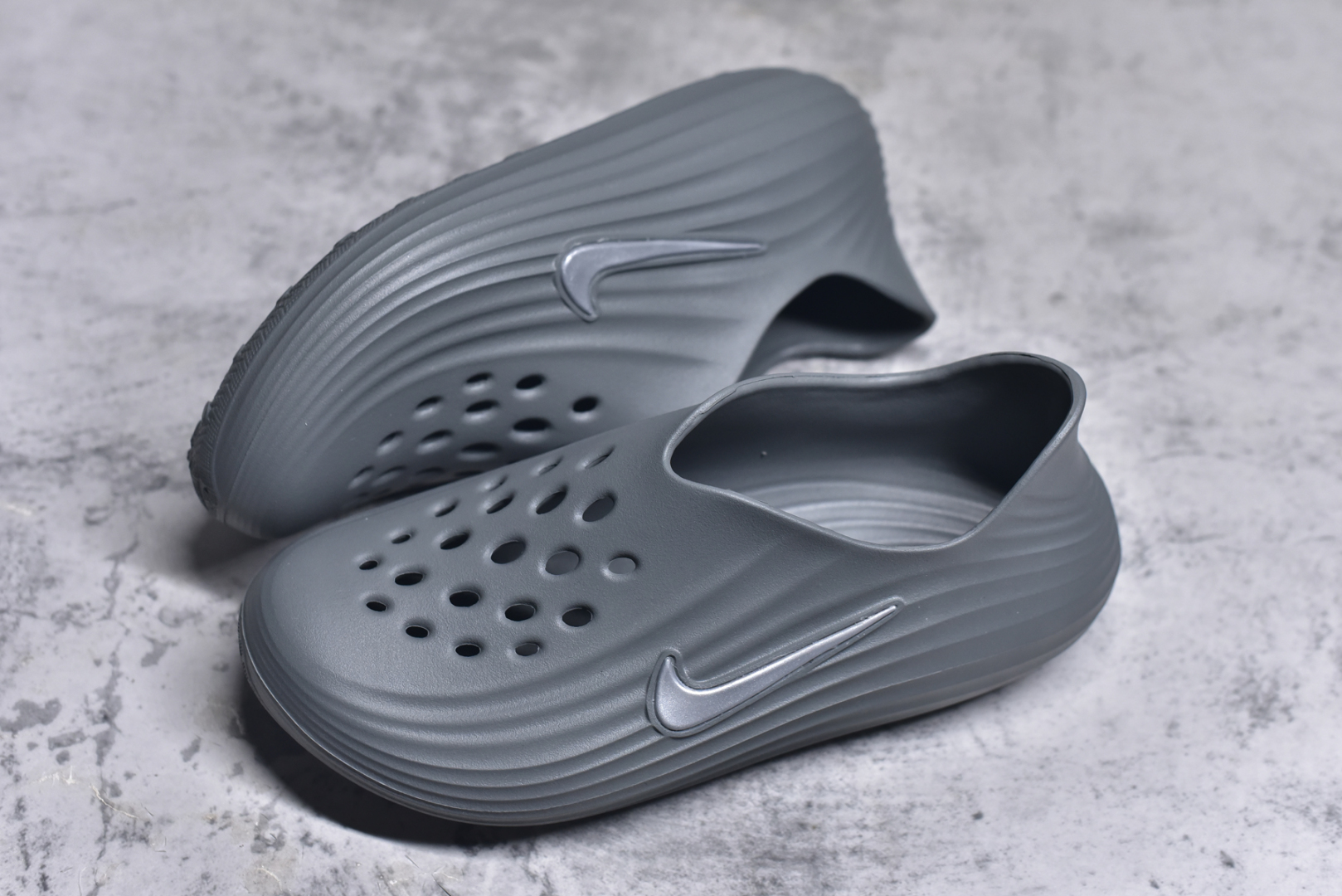 图片[7]-#Nike ReactX Rejuven8 一脚蹬夏日穿搭凉鞋 #采用质感柔软且出众回弹的 ReactX泡绵，缔造非凡舒适的日常穿着体验，助你保持活力。 货号：HV5060 尺码：36 36.5 37.5 38 38.5 39 40 40.5 41 42 42.5 43 44 44.5 45-选品中心