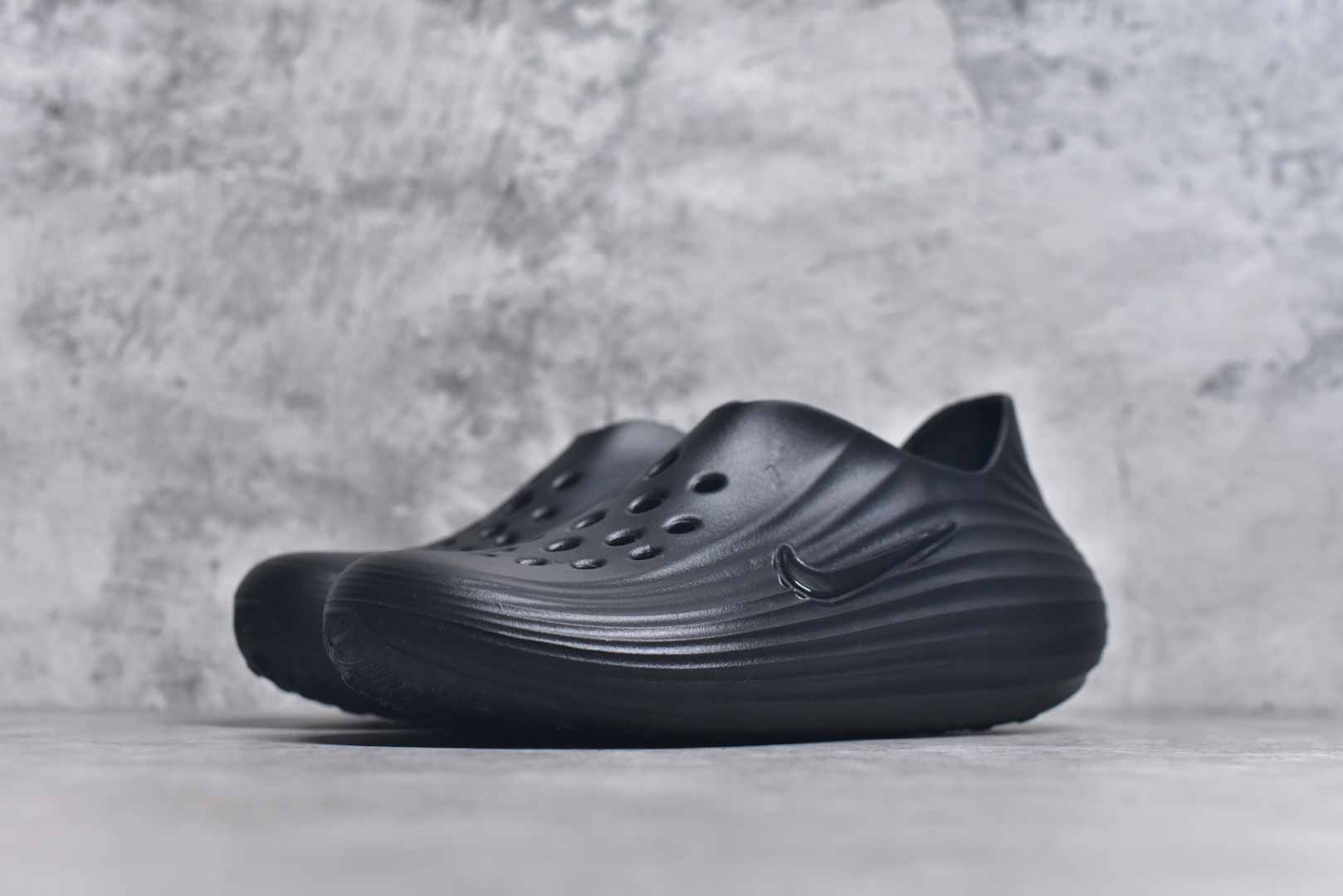 图片[2]-#Nike ReactX Rejuven8 一脚蹬夏日穿搭凉鞋 #采用质感柔软且出众回弹的 ReactX泡绵，缔造非凡舒适的日常穿着体验，助你保持活力。 货号：HV5060 尺码：36 36.5 37.5 38 38.5 39 40 40.5 41 42 42.5 43 44 44.5 45-选品中心