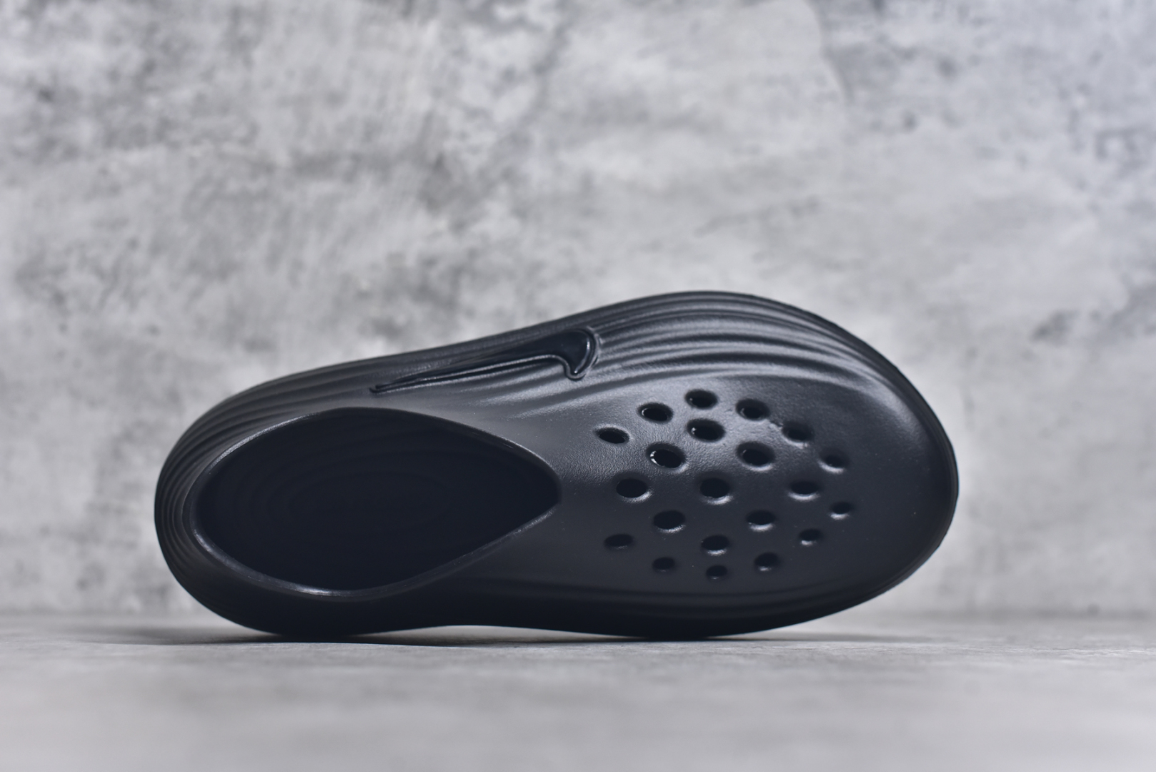 图片[4]-#Nike ReactX Rejuven8 一脚蹬夏日穿搭凉鞋 #采用质感柔软且出众回弹的 ReactX泡绵，缔造非凡舒适的日常穿着体验，助你保持活力。 货号：HV5060 尺码：36 36.5 37.5 38 38.5 39 40 40.5 41 42 42.5 43 44 44.5 45-选品中心